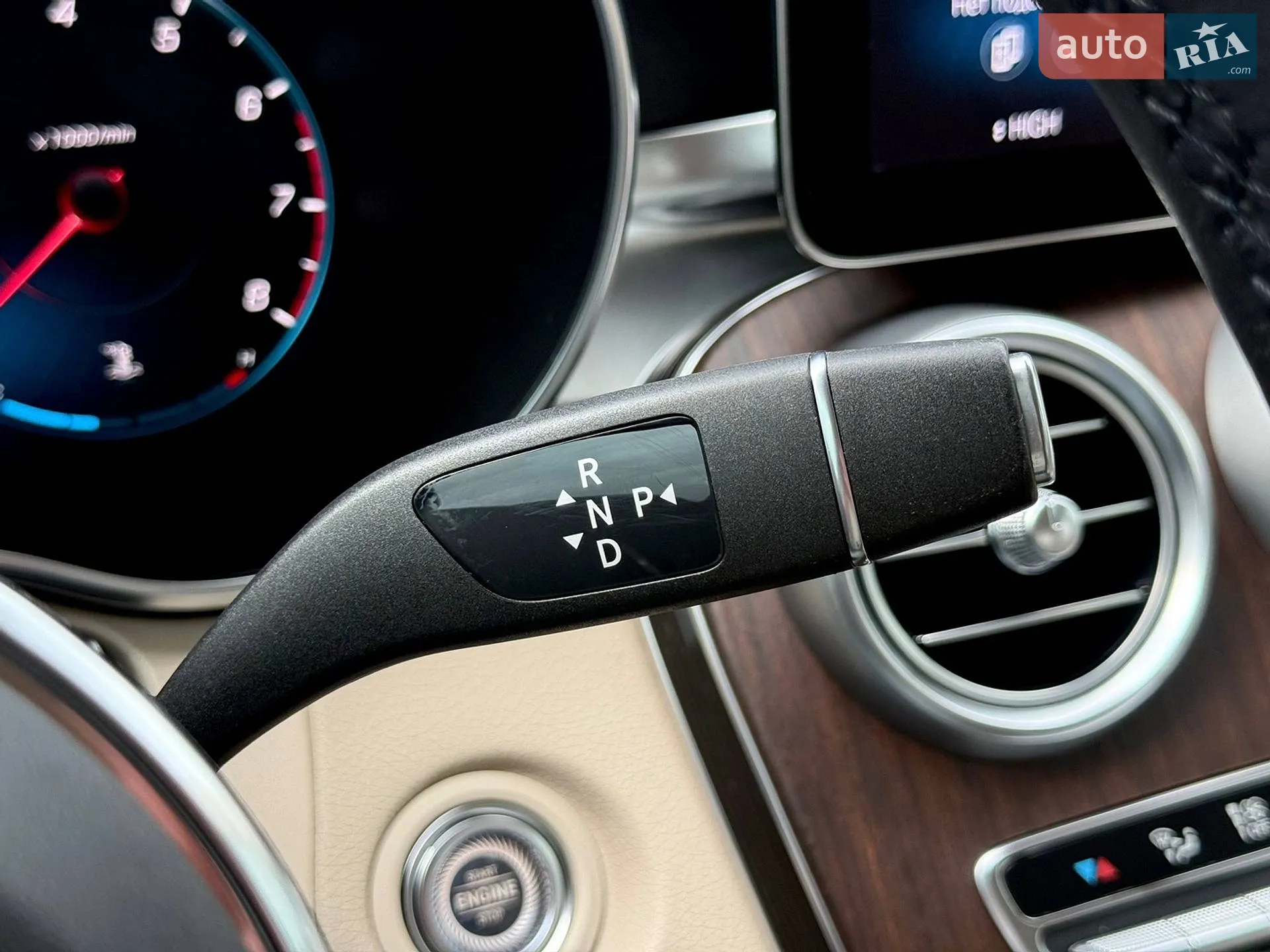 2022 Mercedes-Benz GLC - мініатюра 86