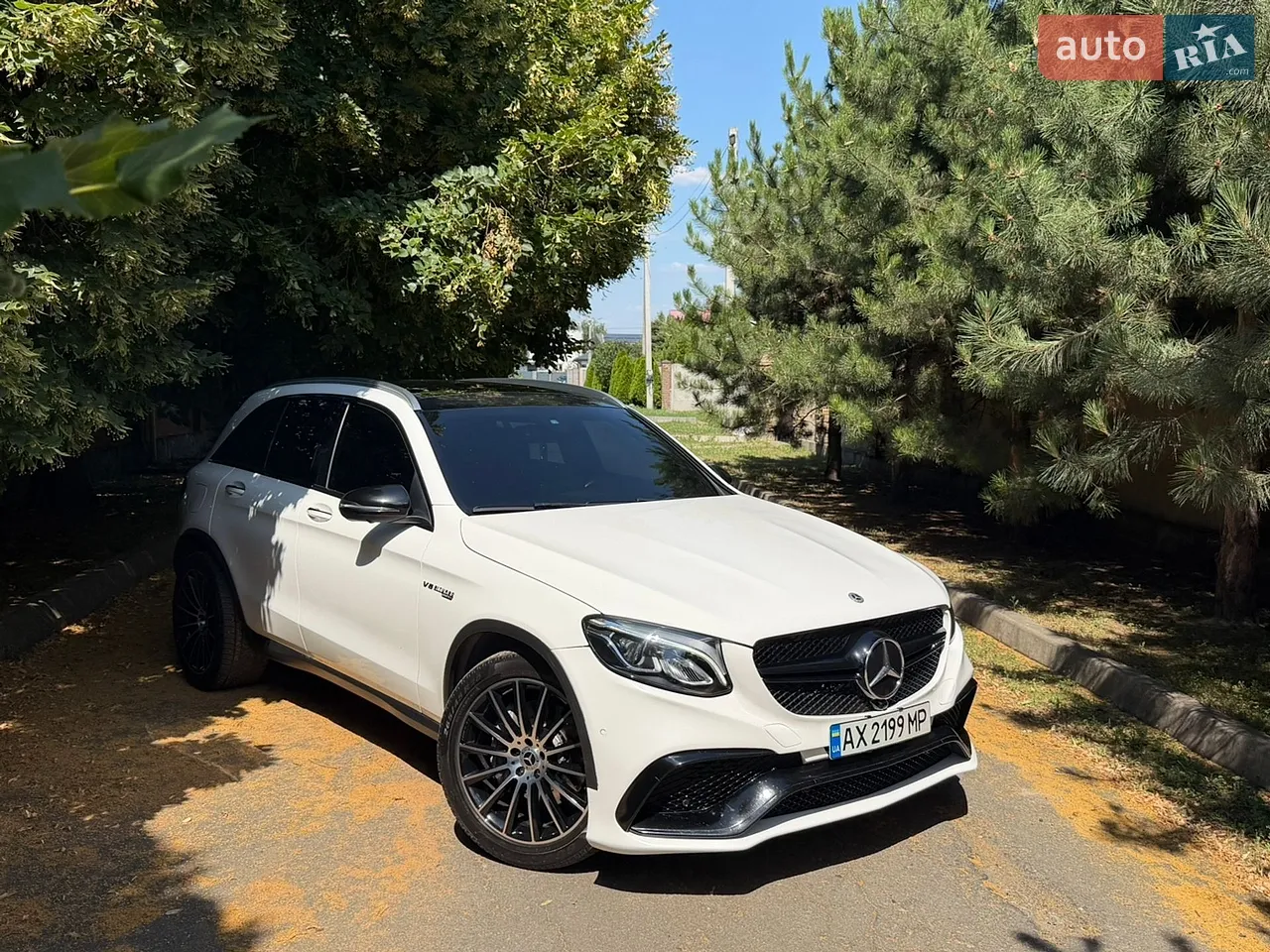 2016 Mercedes-Benz GLC - мініатюра 23
