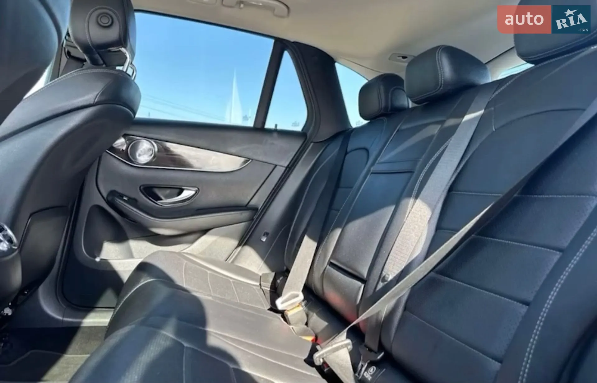 2016 Mercedes-Benz GLC - мініатюра 8