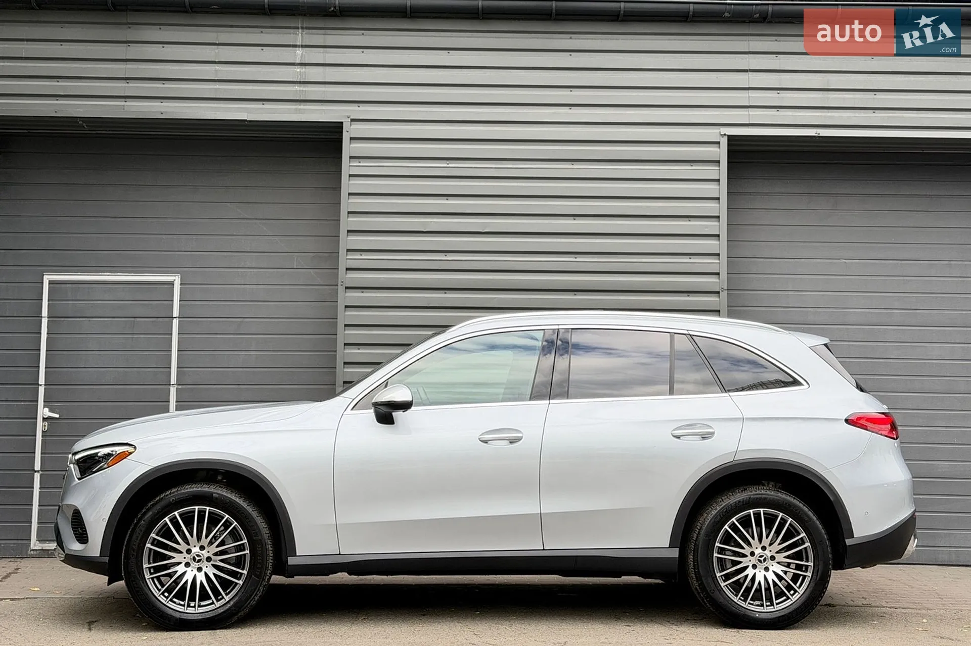 2024 Mercedes-Benz GLC - мініатюра 12