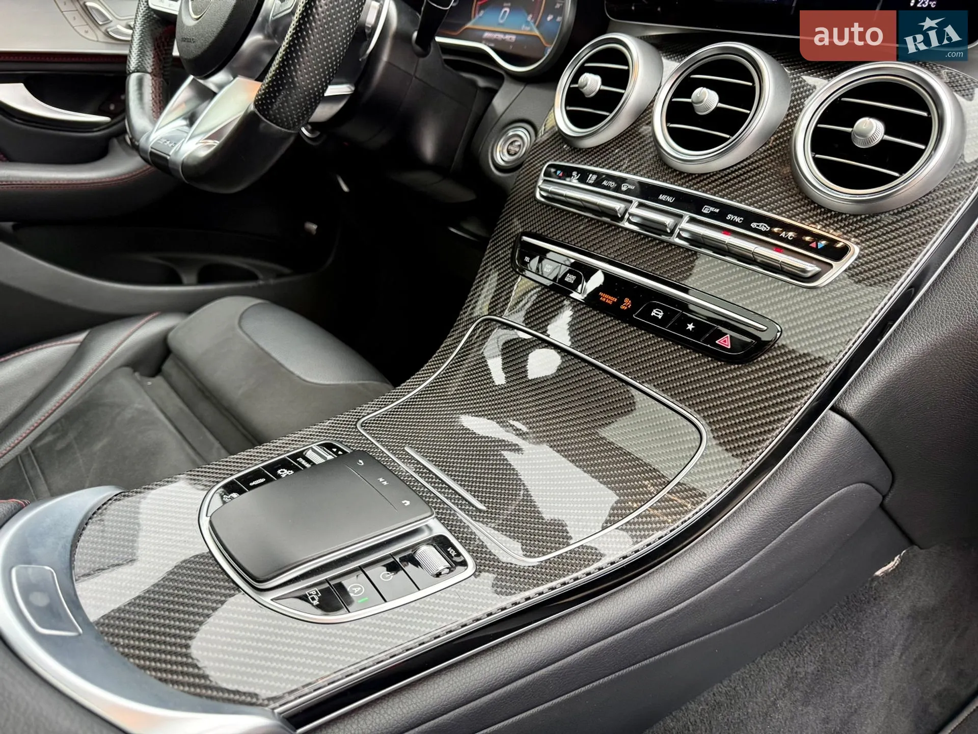 2021 Mercedes-Benz GLC - мініатюра 20