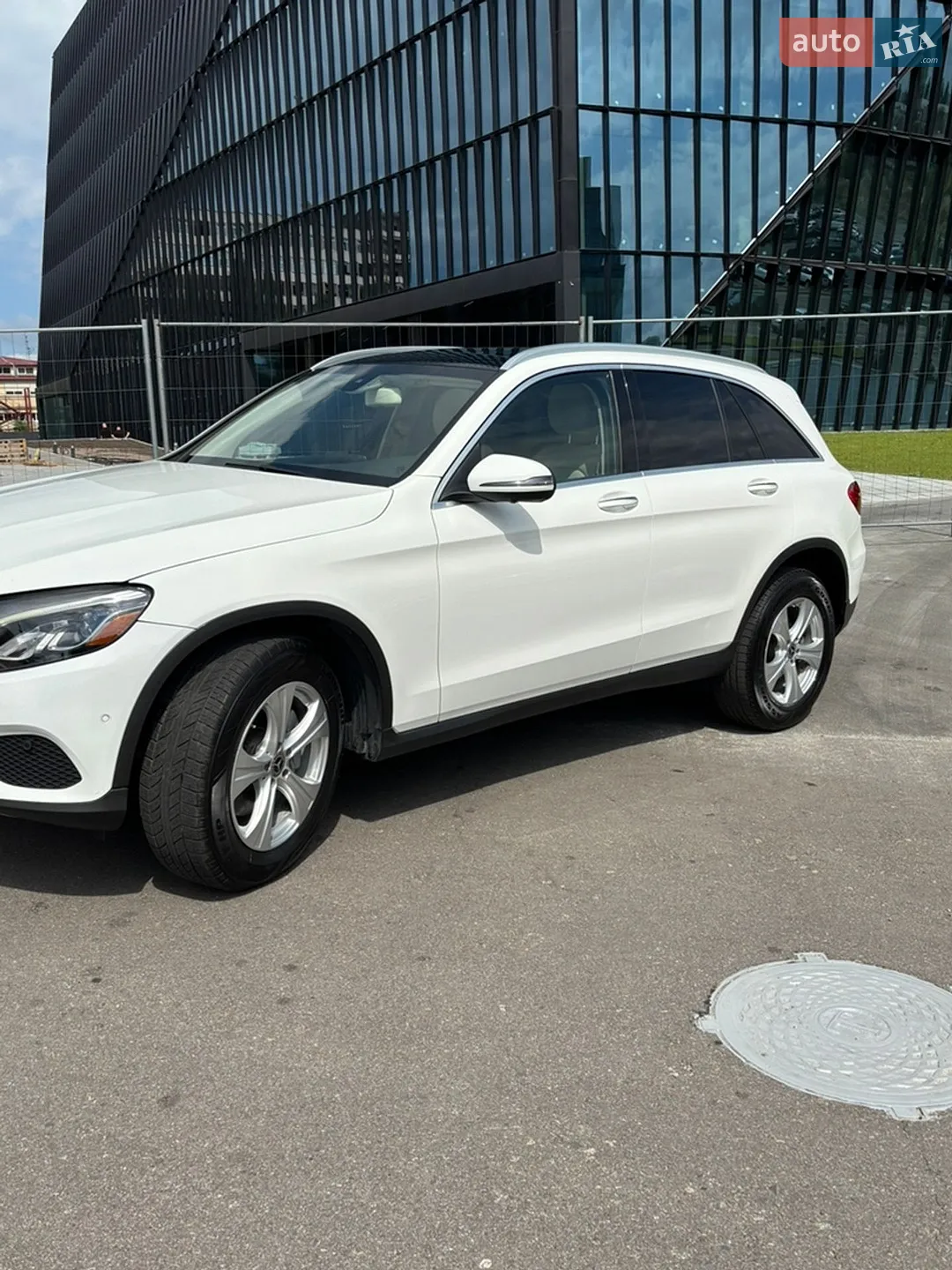 2018 Mercedes-Benz GLC - мініатюра 2