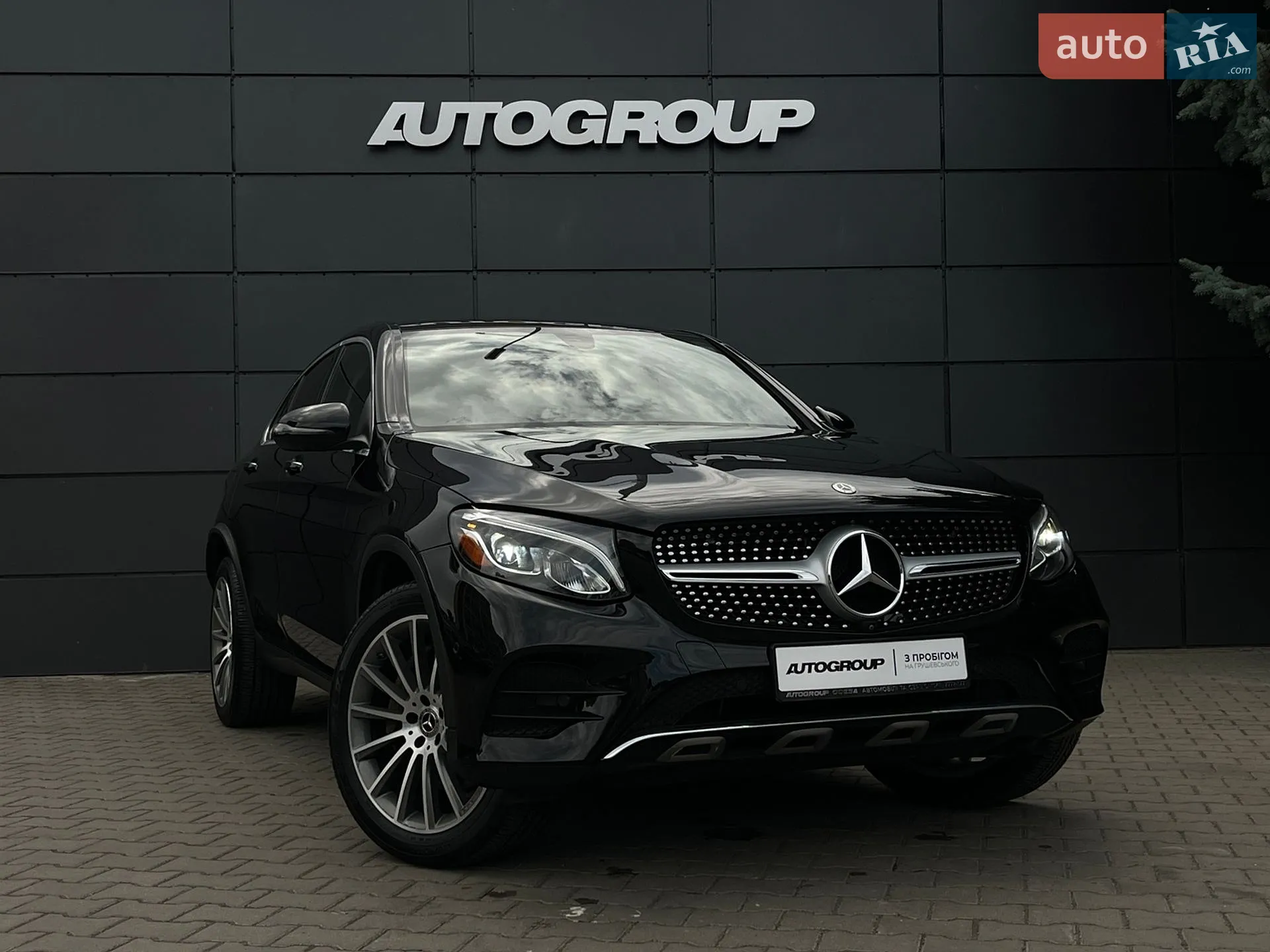 2017 Mercedes-Benz GLC - мініатюра 2
