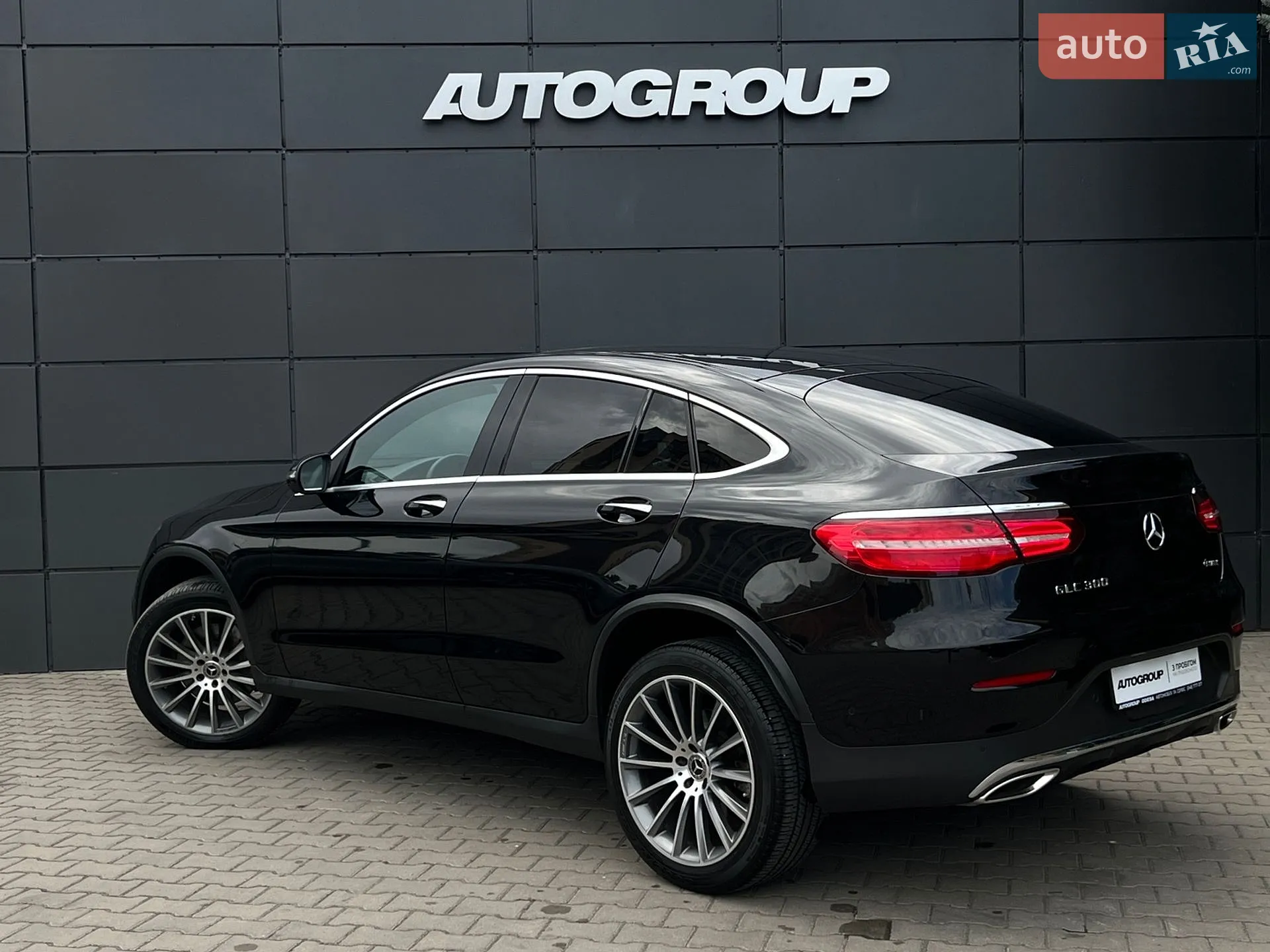 2017 Mercedes-Benz GLC - мініатюра 9