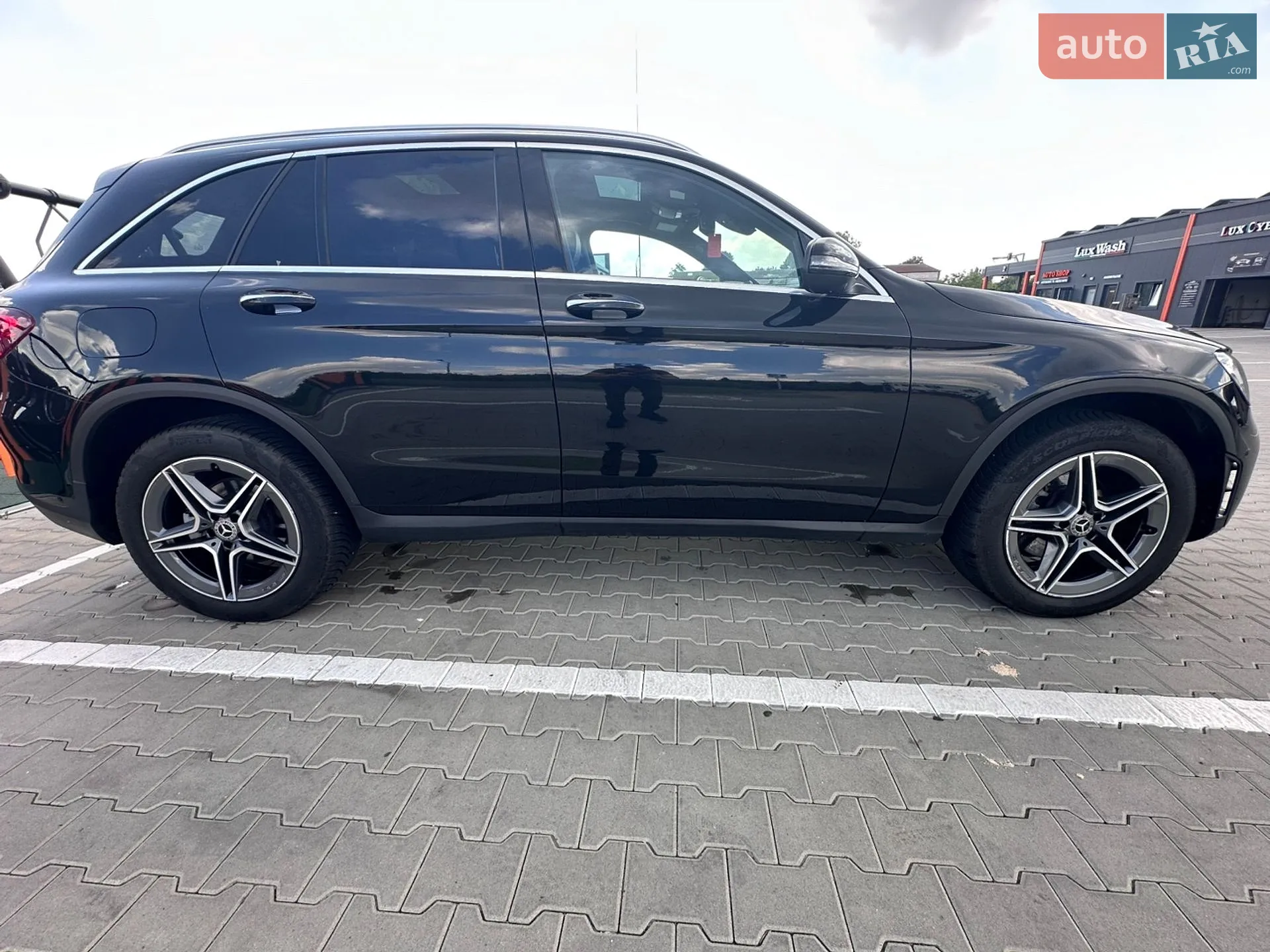 2021 Mercedes-Benz GLC - мініатюра 11