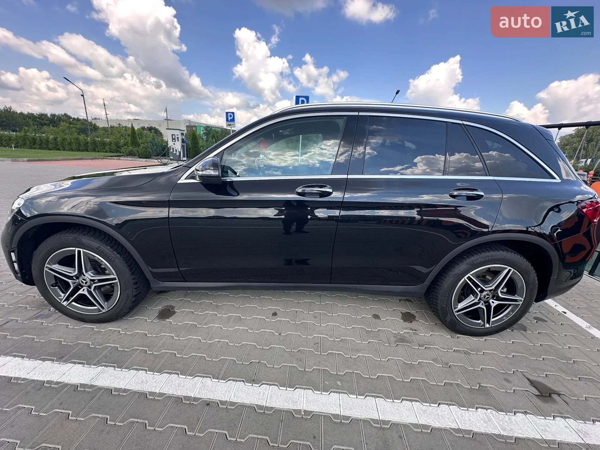 2021 Mercedes-Benz GLC - мініатюра 12