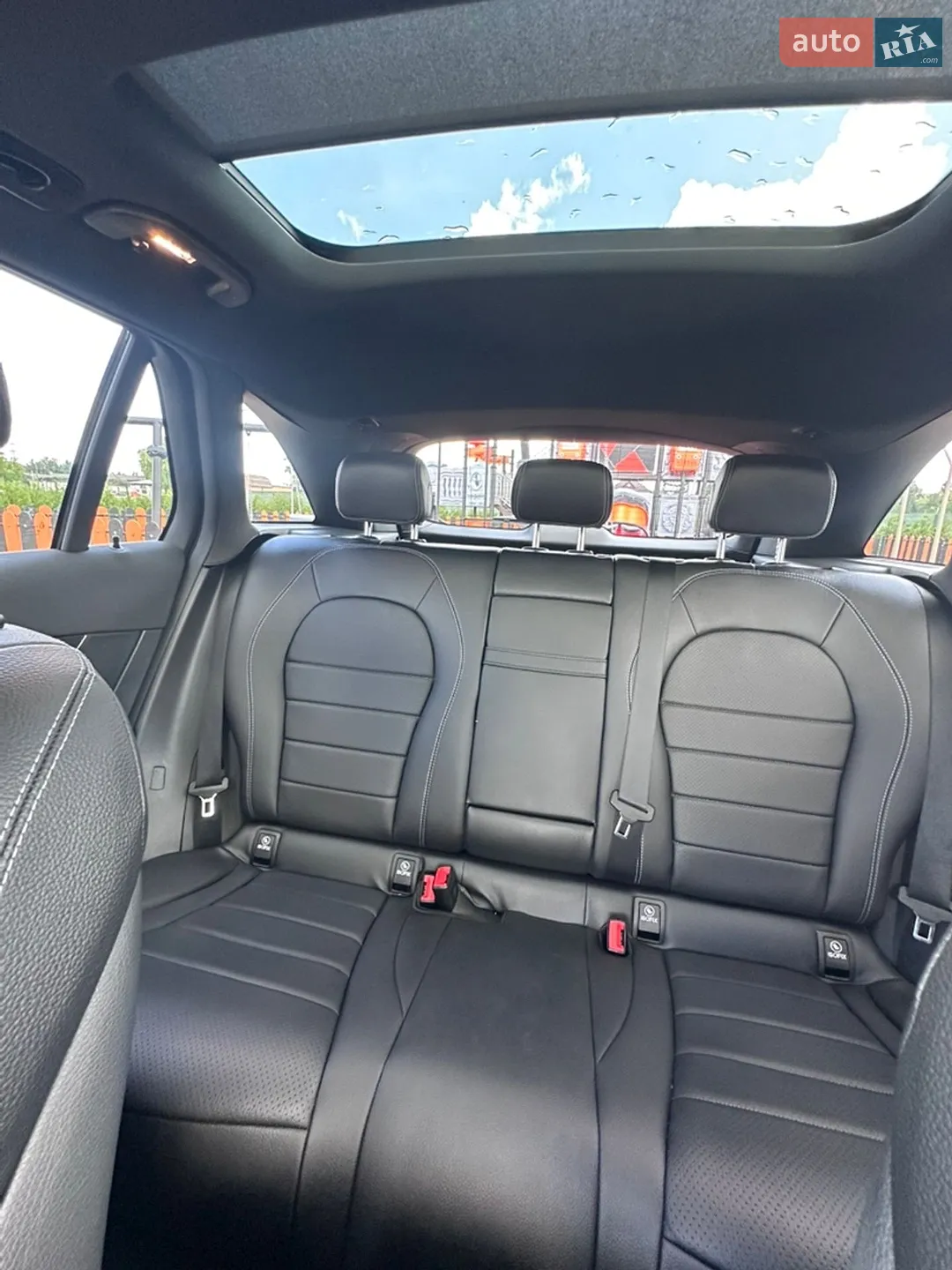 2021 Mercedes-Benz GLC - мініатюра 25