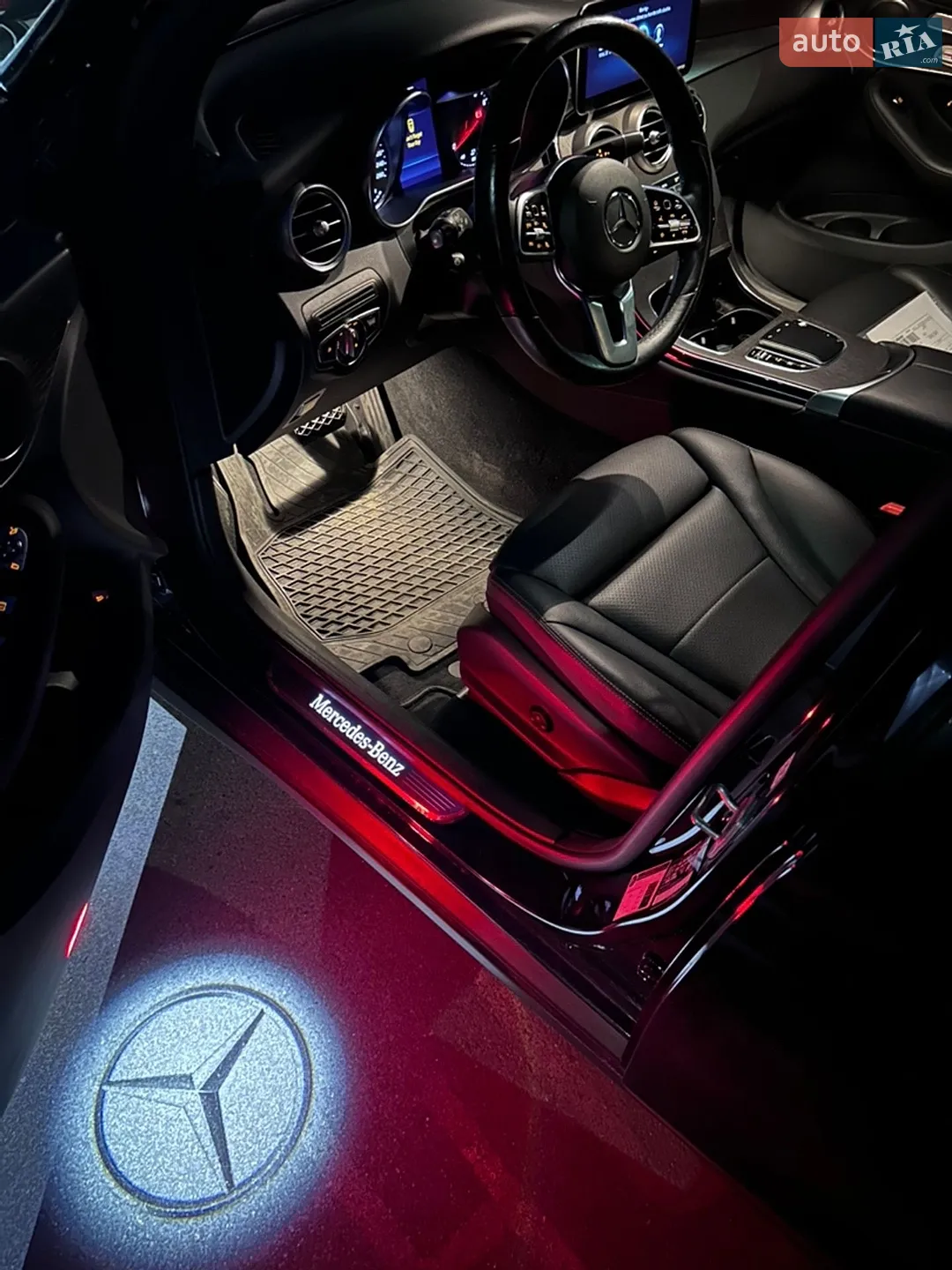 2021 Mercedes-Benz GLC - мініатюра 29