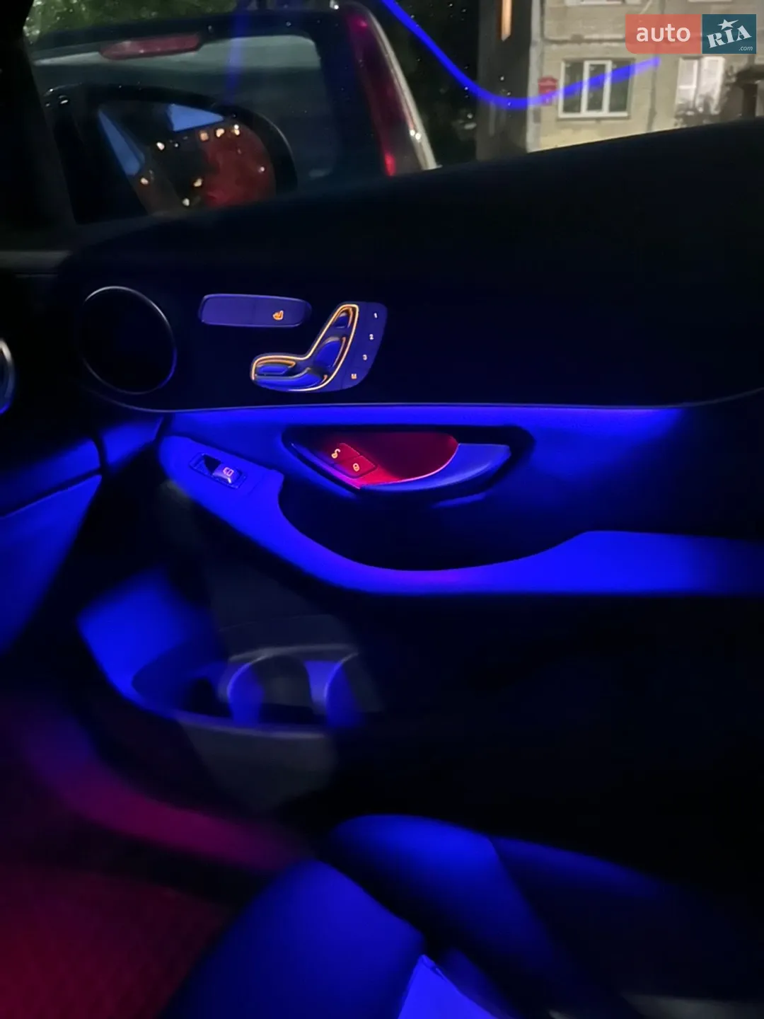2021 Mercedes-Benz GLC - мініатюра 33
