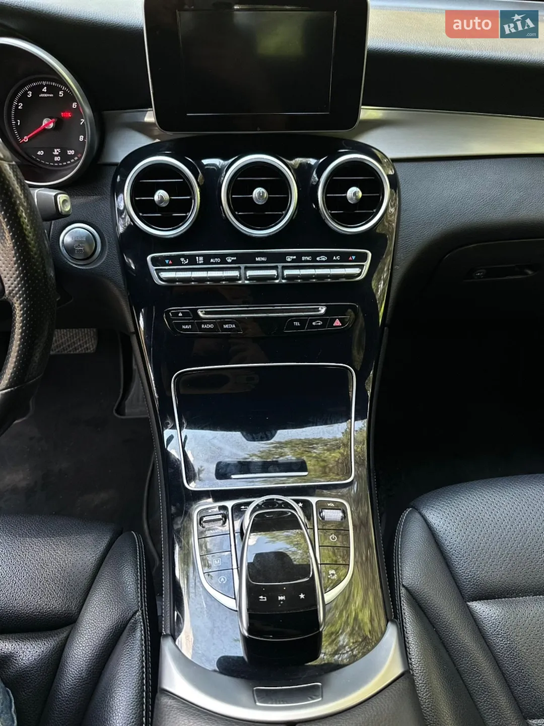 2017 Mercedes-Benz GLC - мініатюра 14