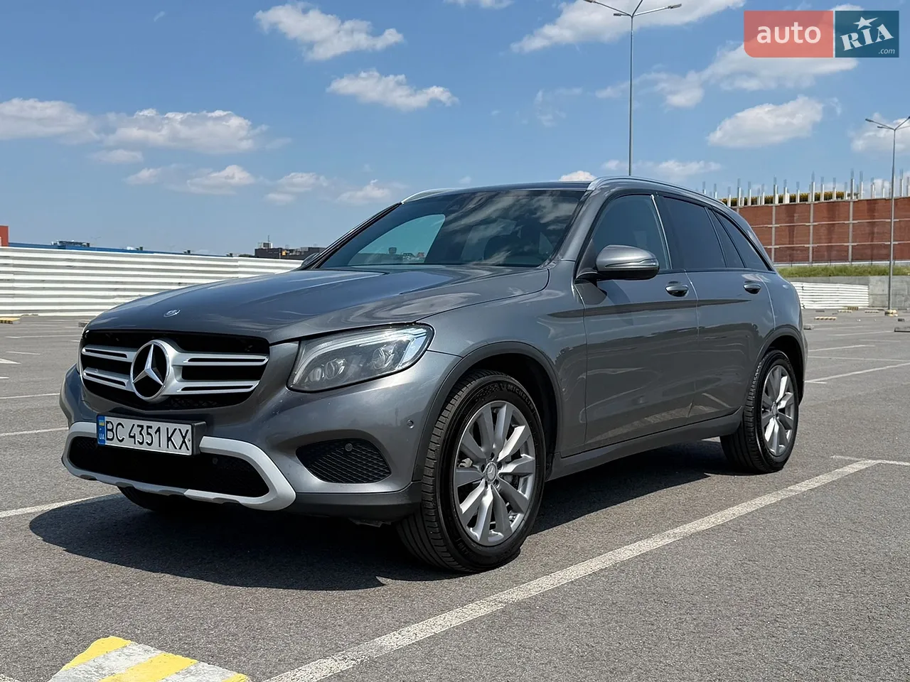 2017 Mercedes-Benz GLC - мініатюра 26