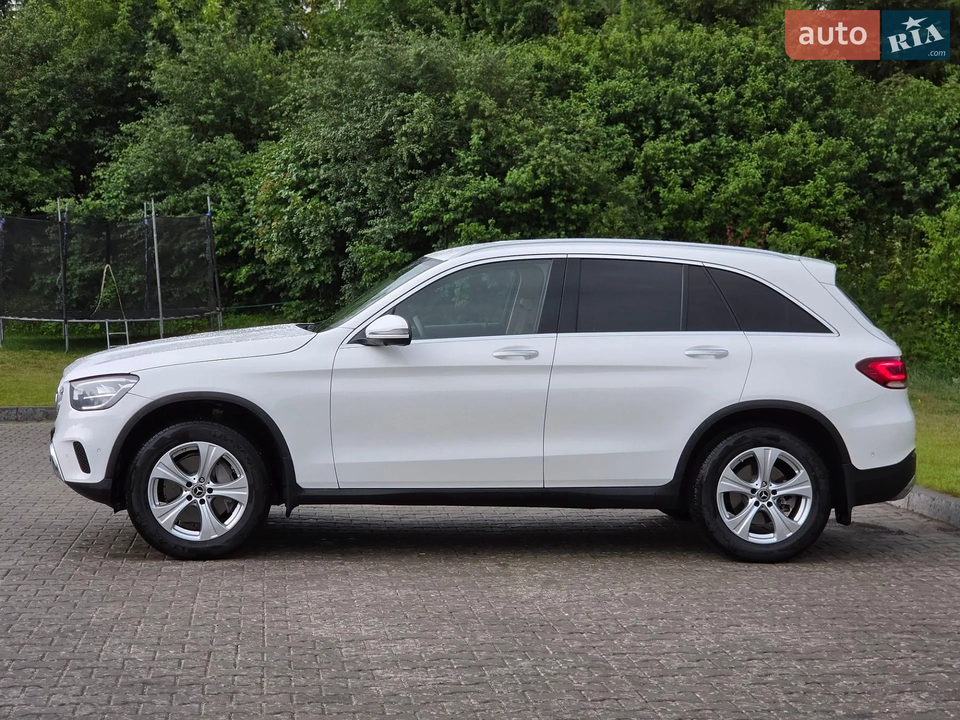 2020 Mercedes-Benz GLC - мініатюра 2