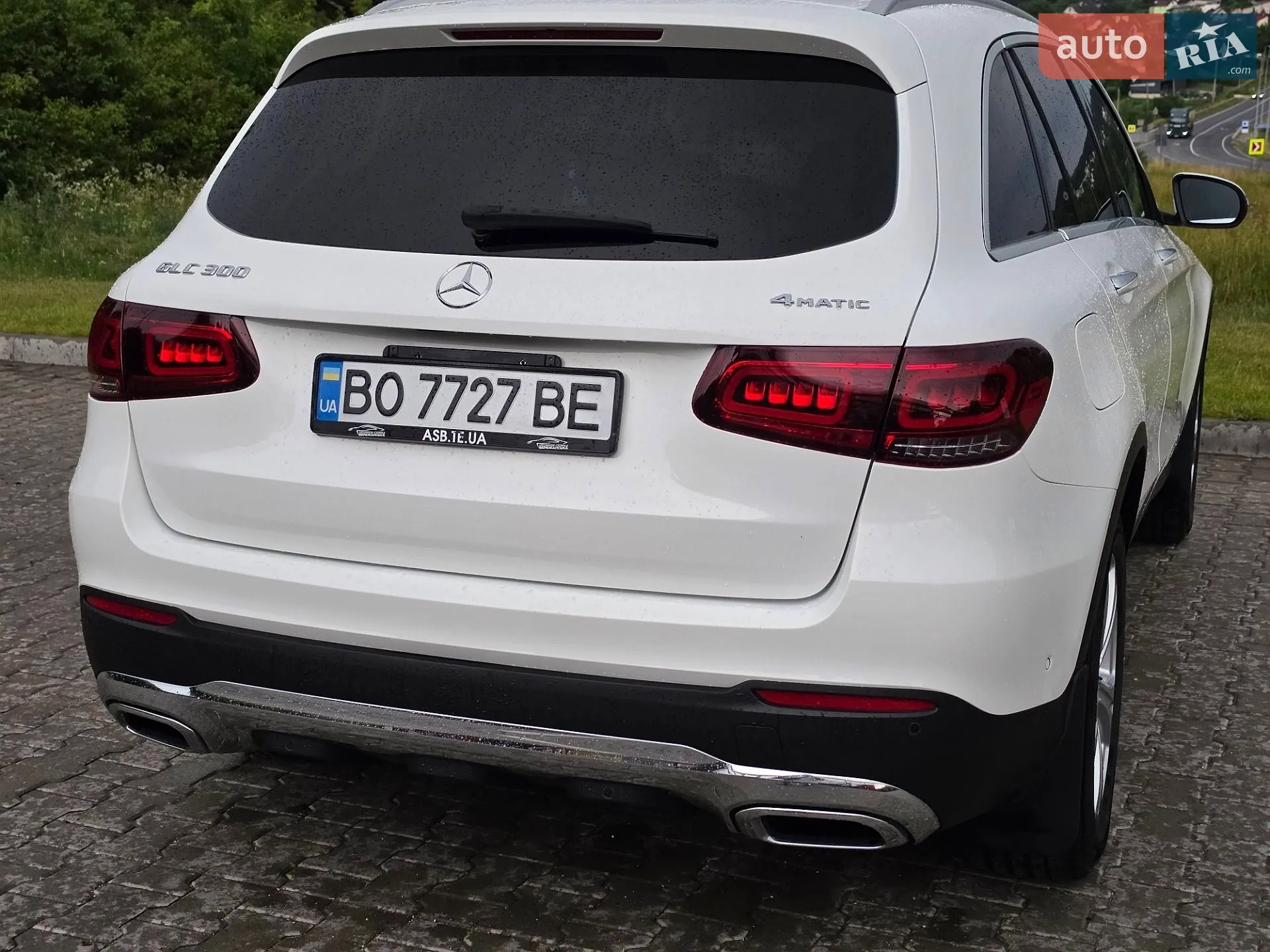 2020 Mercedes-Benz GLC - мініатюра 21