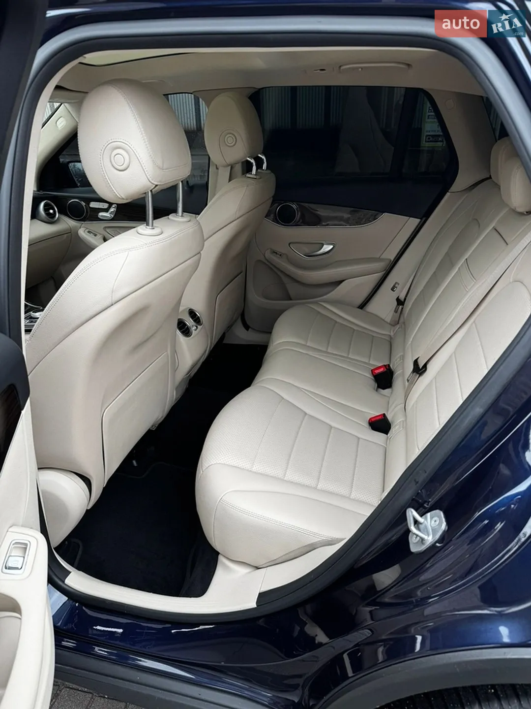 2017 Mercedes-Benz GLC - мініатюра 10