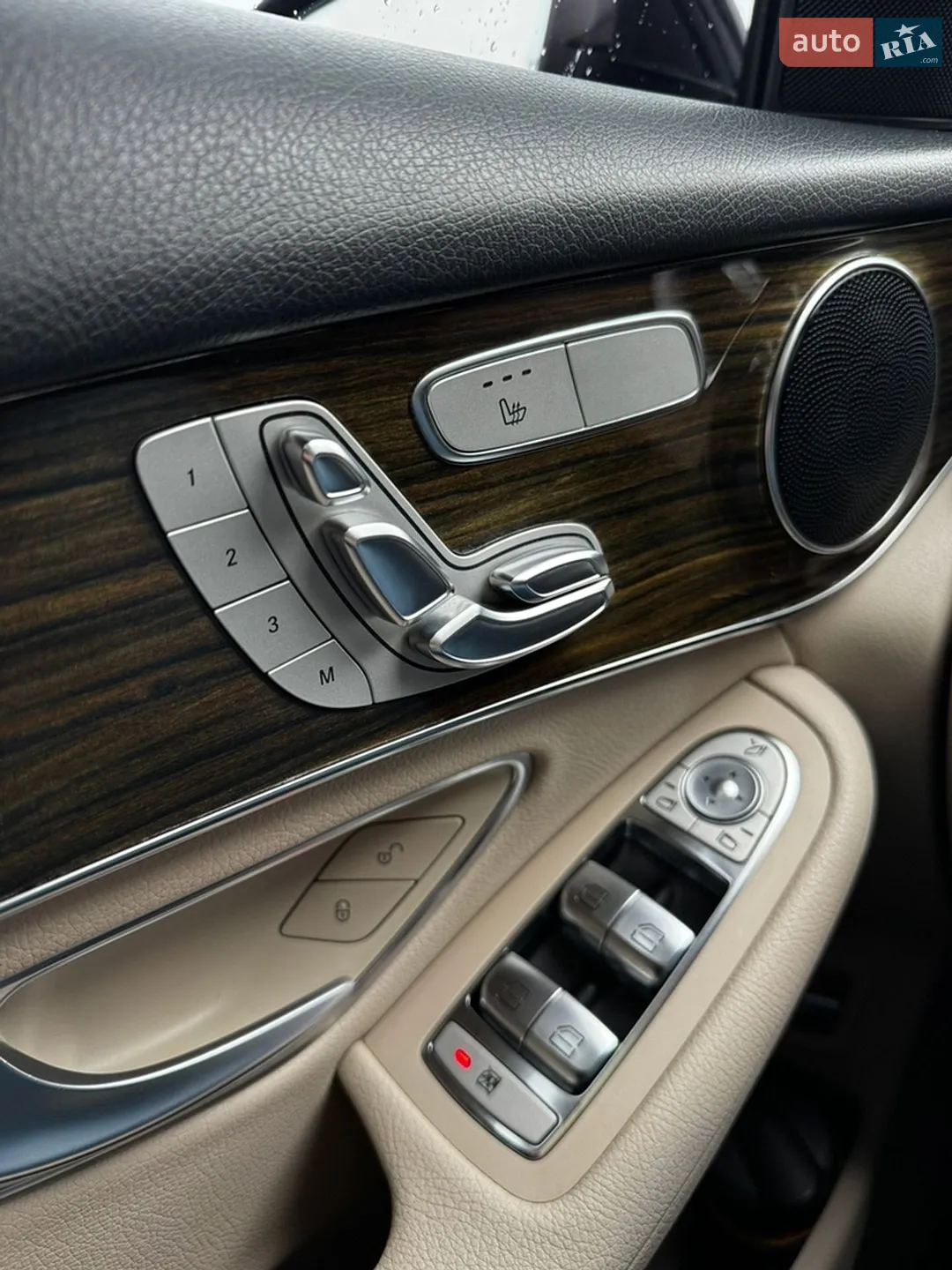 2017 Mercedes-Benz GLC - мініатюра 15