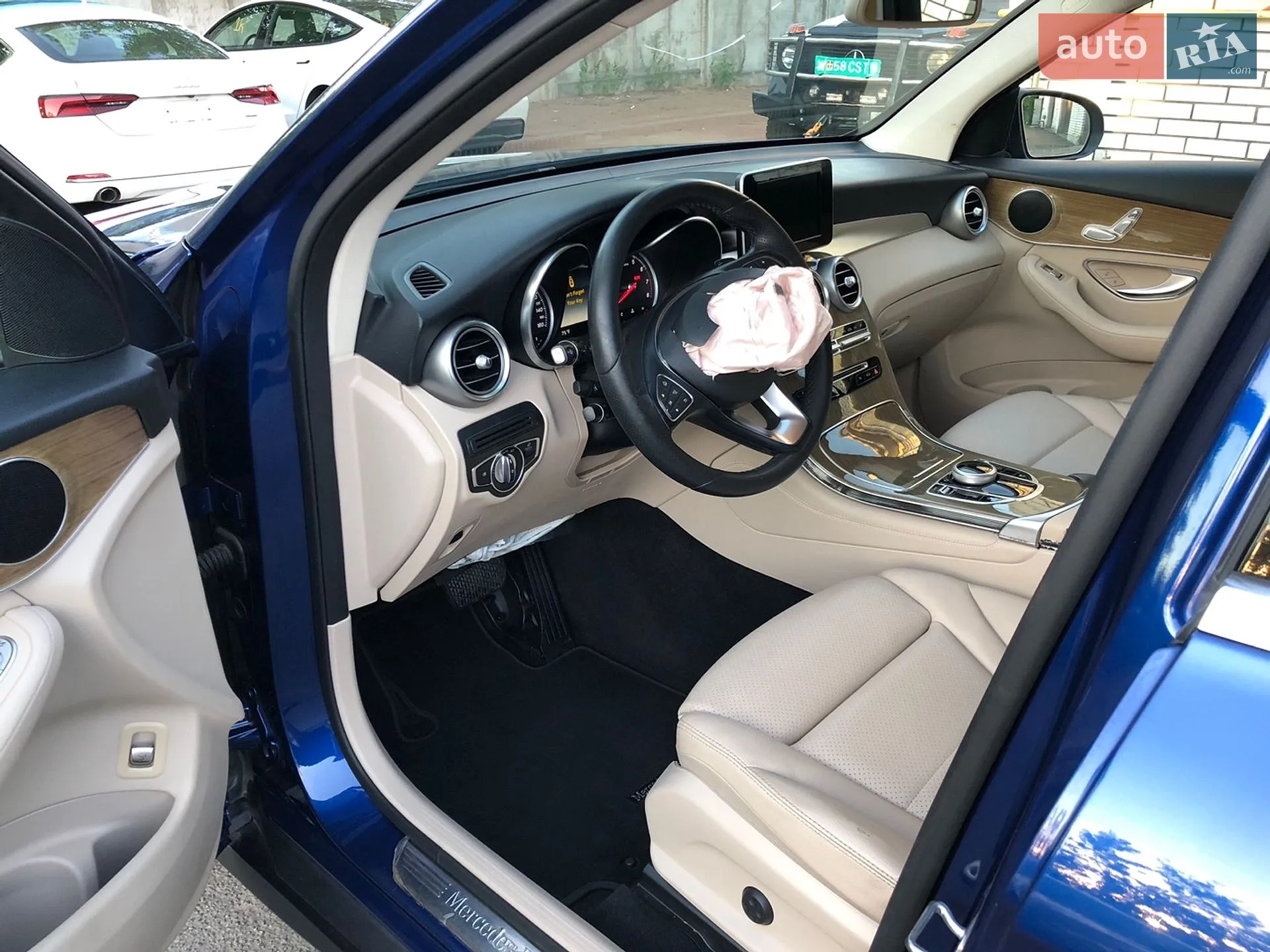 2018 Mercedes-Benz GLC - мініатюра 40