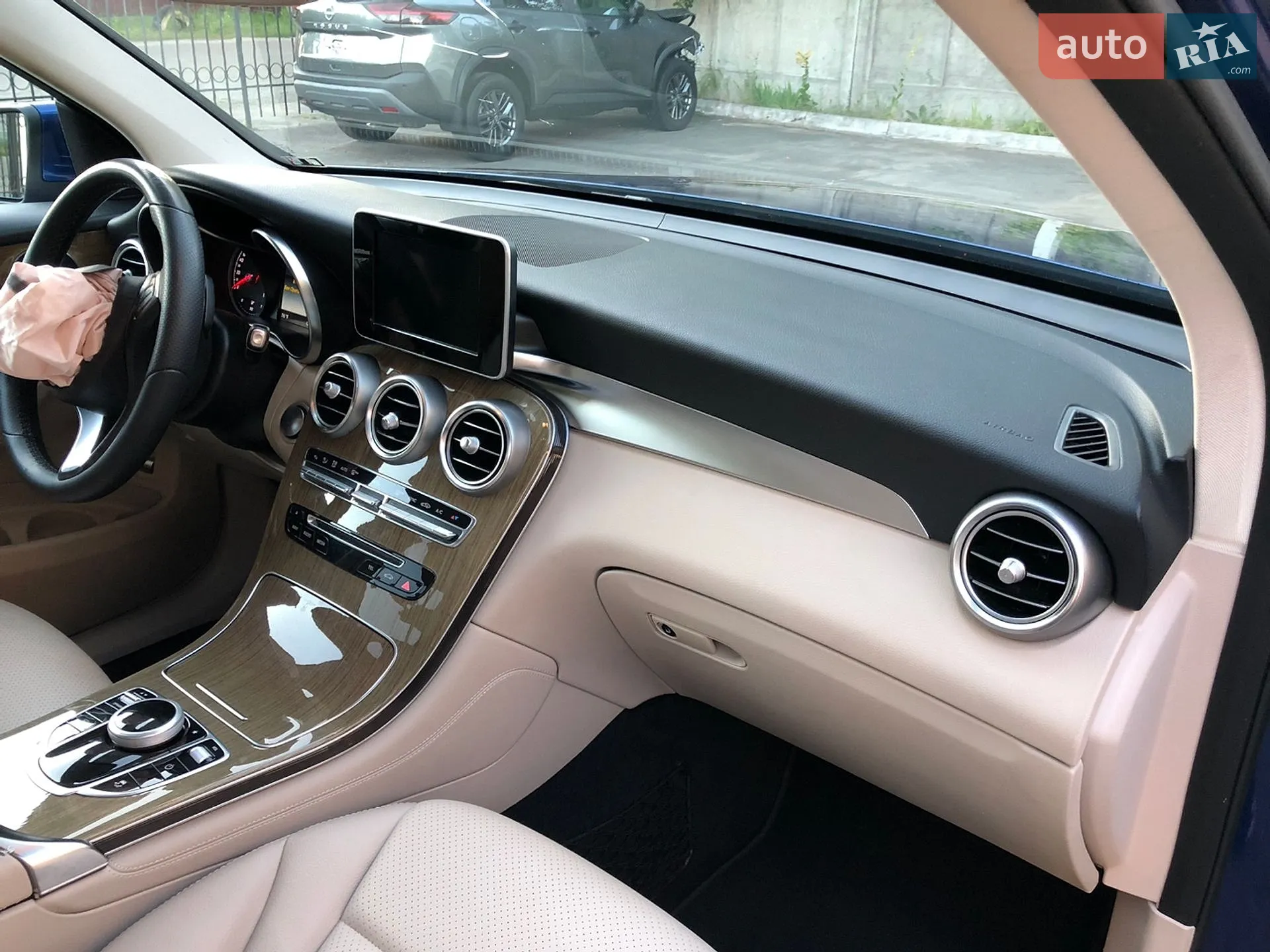 2018 Mercedes-Benz GLC - мініатюра 58