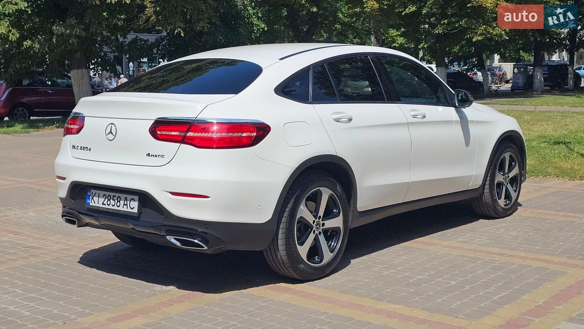 2018 Mercedes-Benz GLC - мініатюра 11