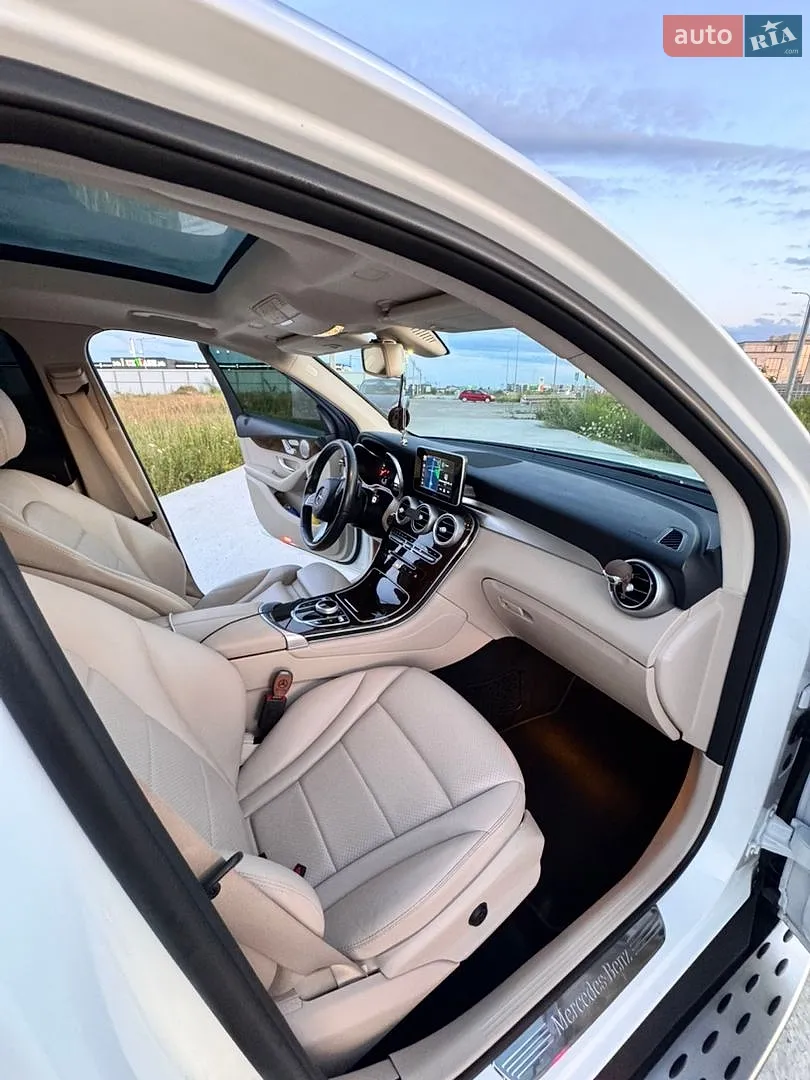 2017 Mercedes-Benz GLC - мініатюра 17