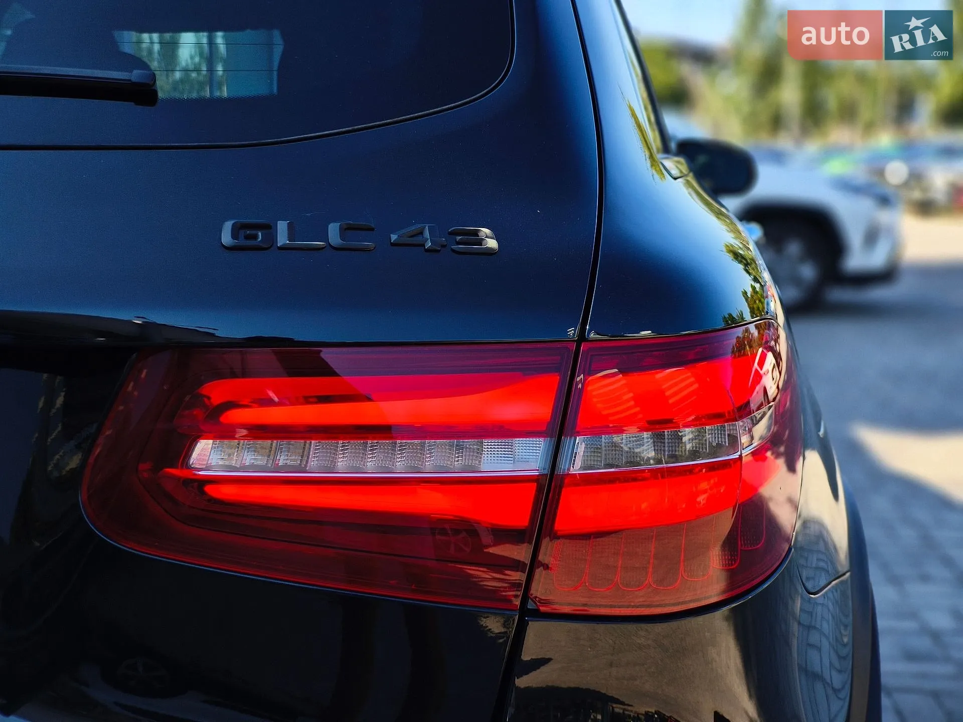 2017 Mercedes-Benz GLC - мініатюра 11