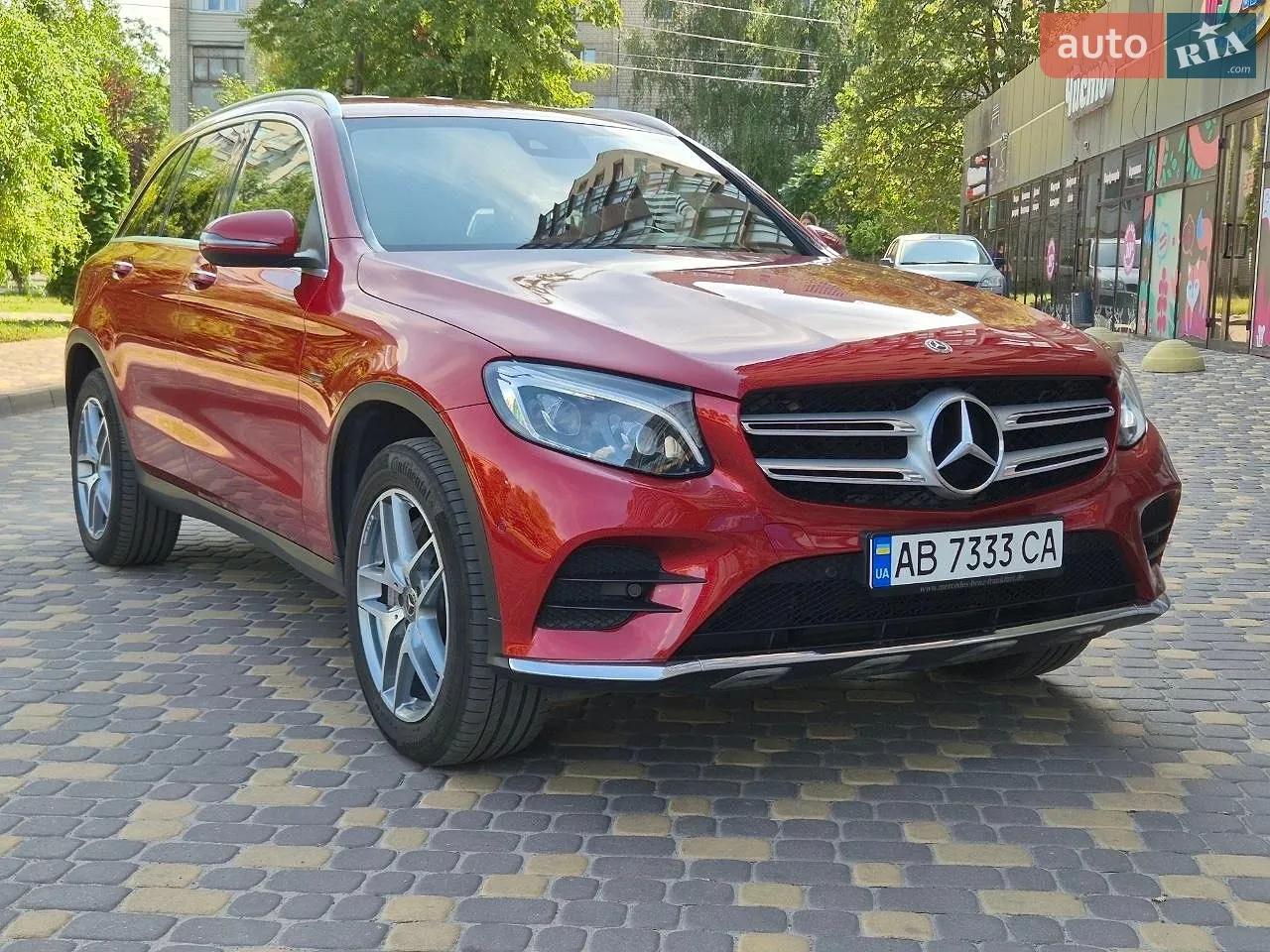 2018 Mercedes-Benz GLC - мініатюра 35