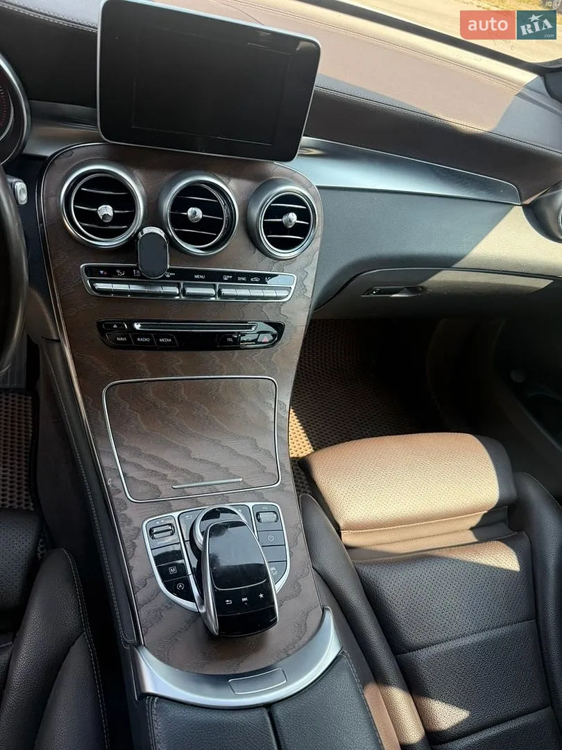 2019 Mercedes-Benz GLC - мініатюра 17