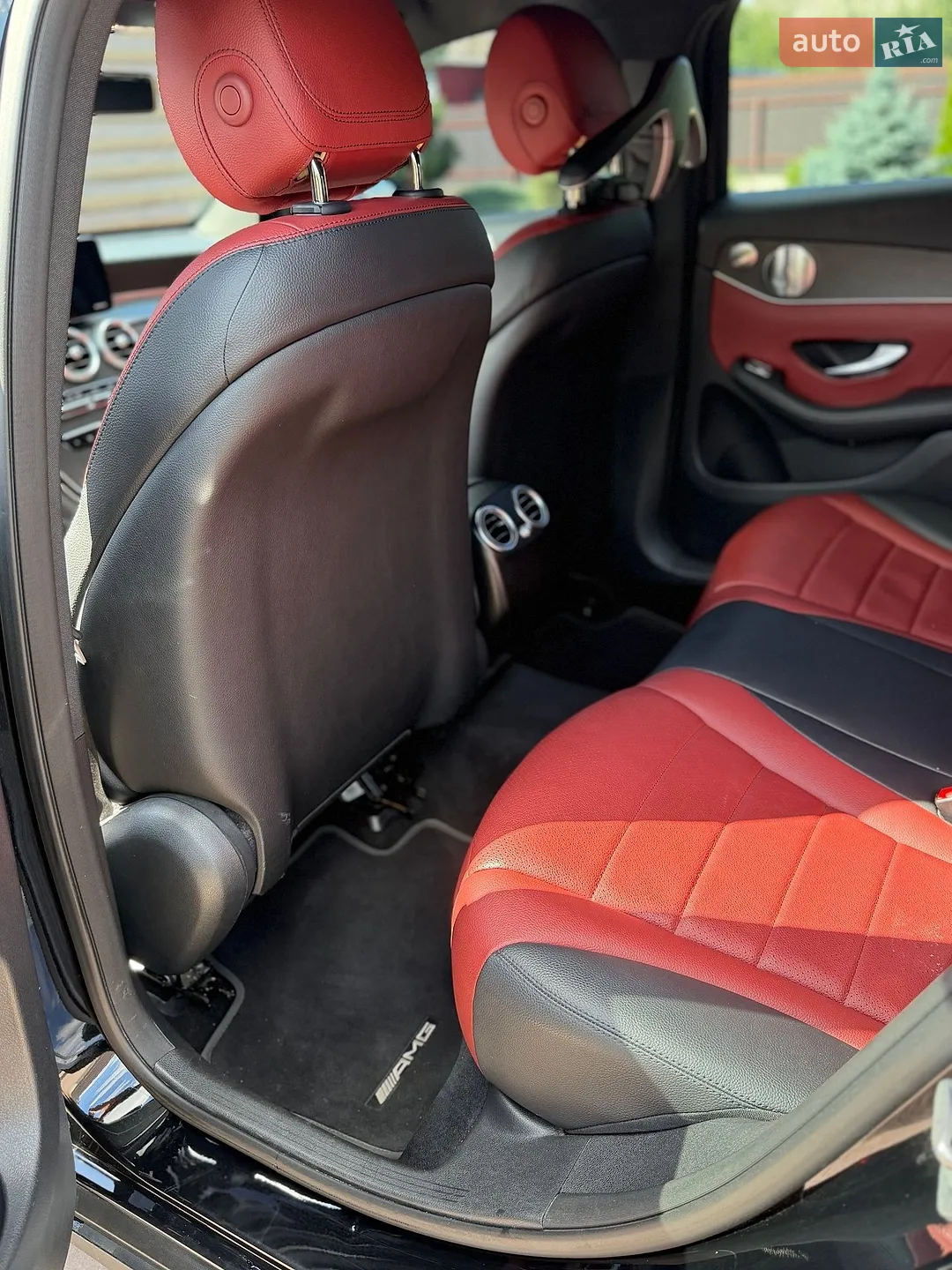 2019 Mercedes-Benz GLC - мініатюра 22
