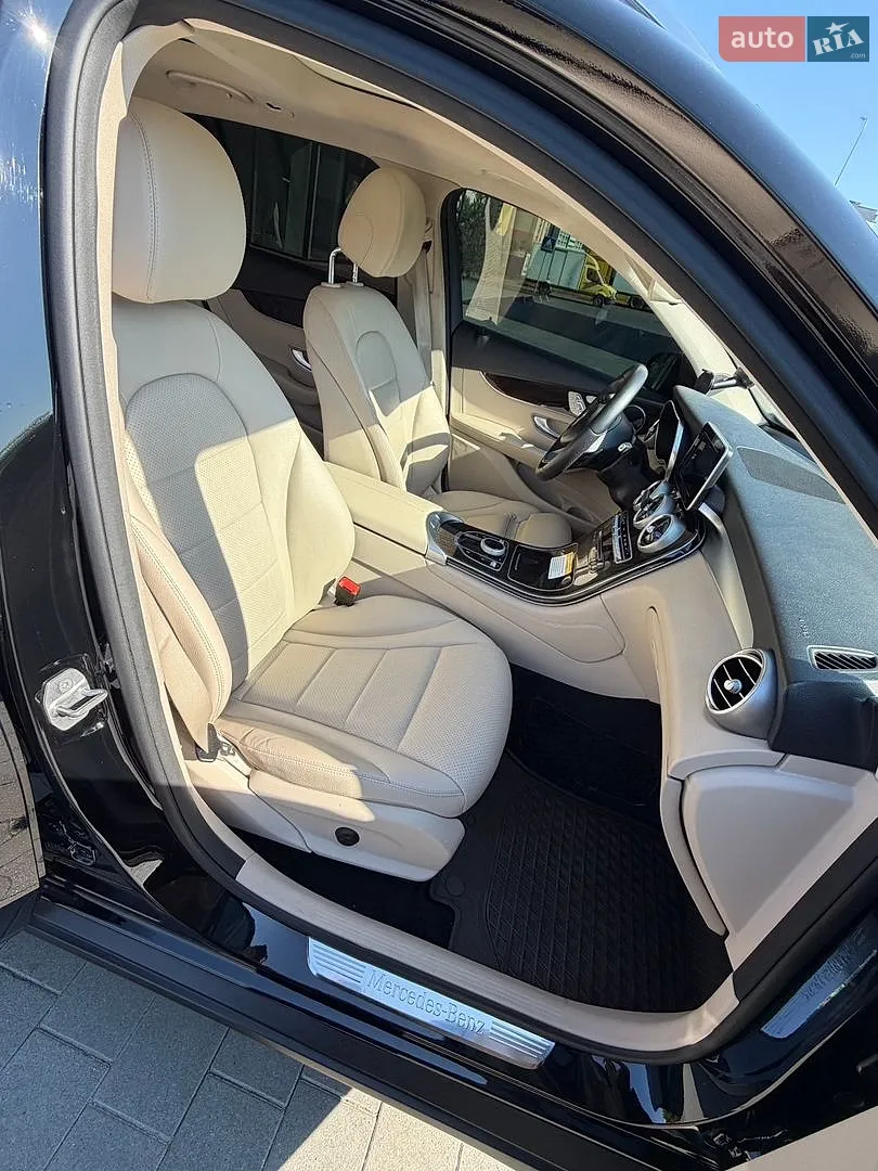 2017 Mercedes-Benz GLC - мініатюра 10