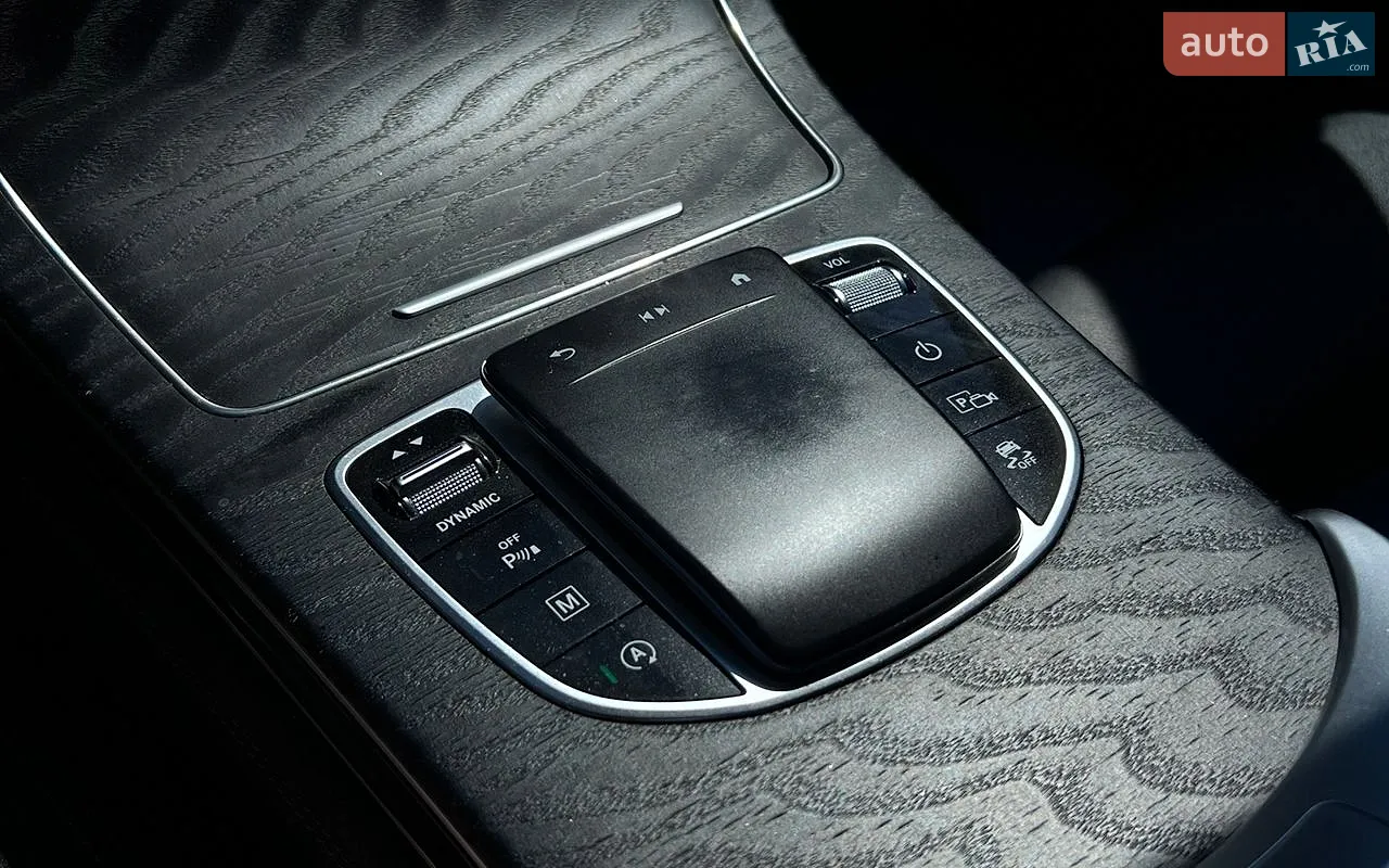 2019 Mercedes-Benz GLC - мініатюра 22