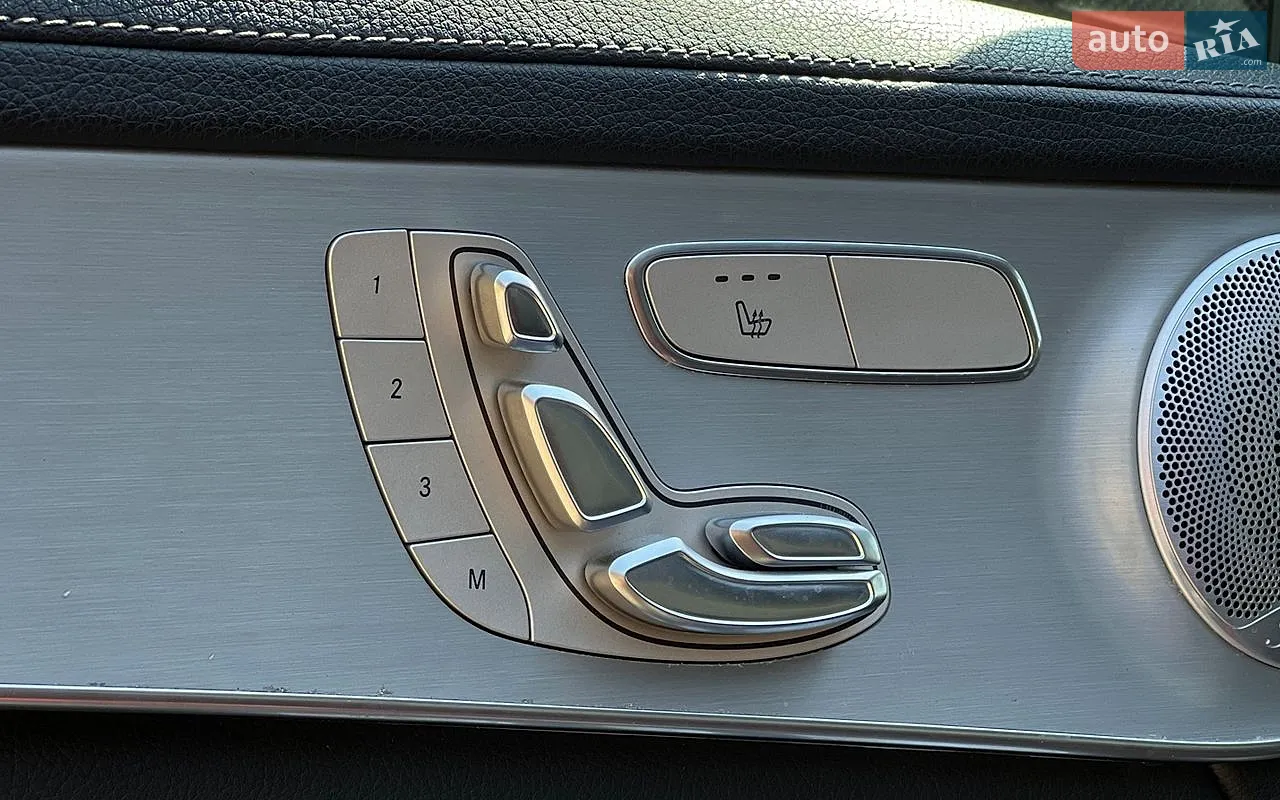 2019 Mercedes-Benz GLC - мініатюра 23