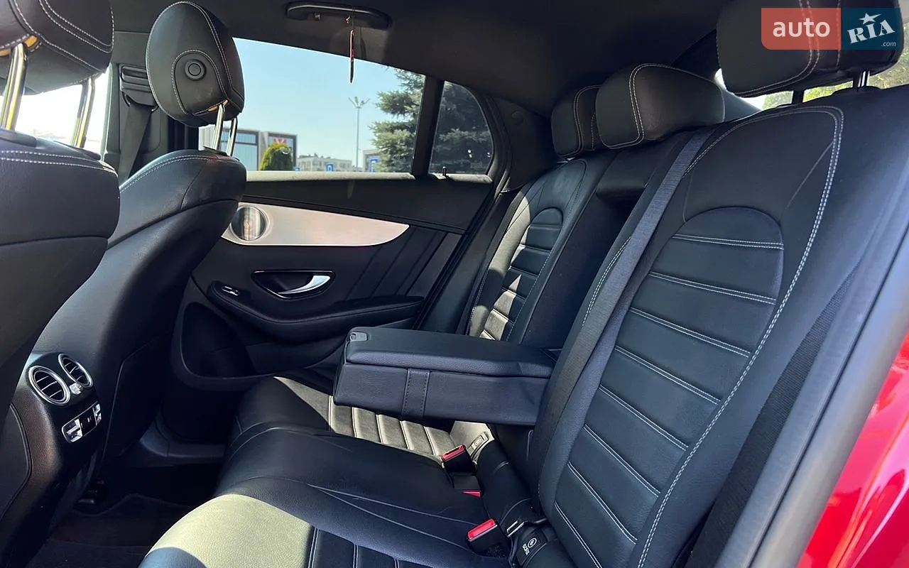 2019 Mercedes-Benz GLC - мініатюра 32