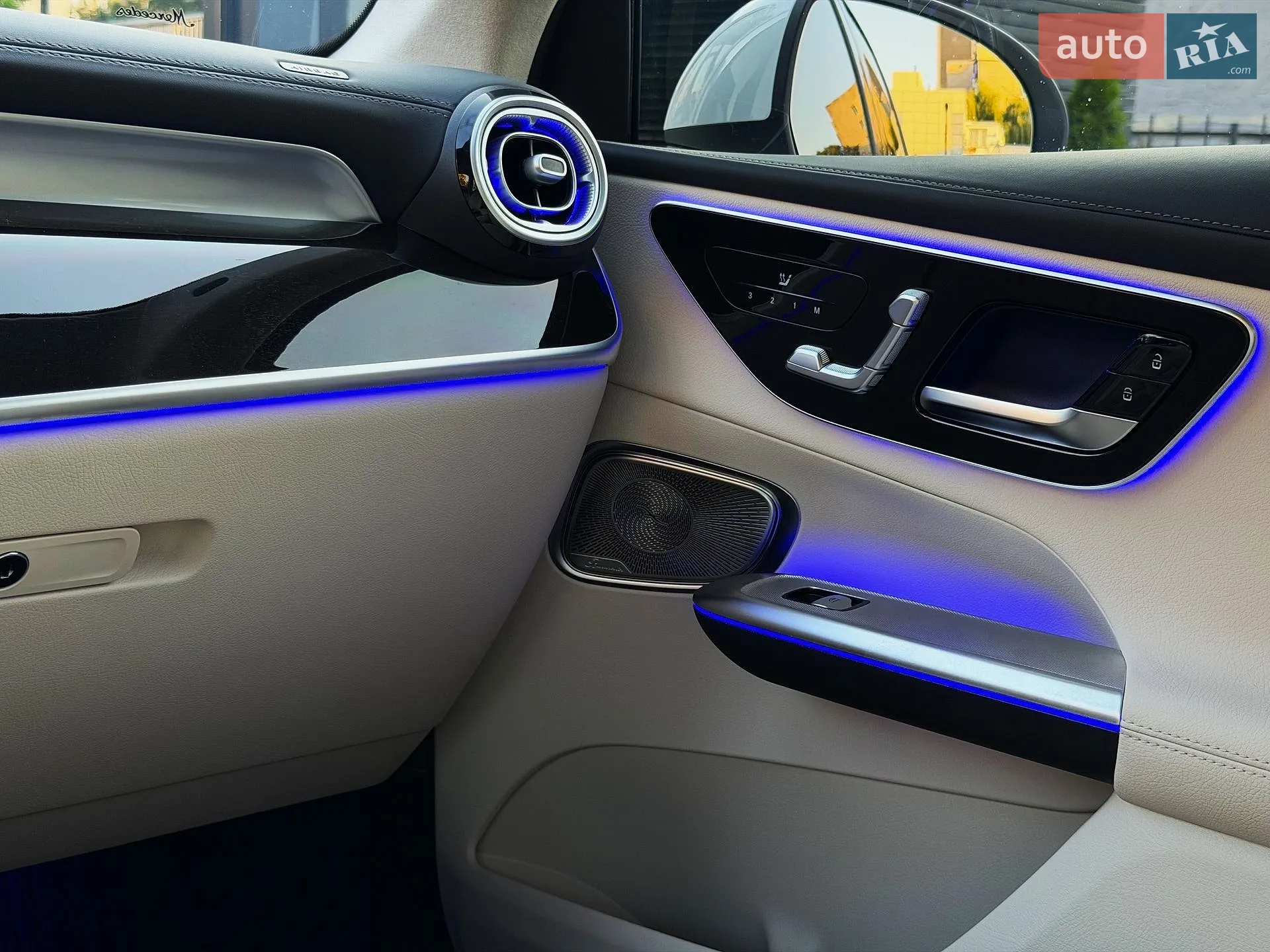 2024 Mercedes-Benz GLC - мініатюра 38