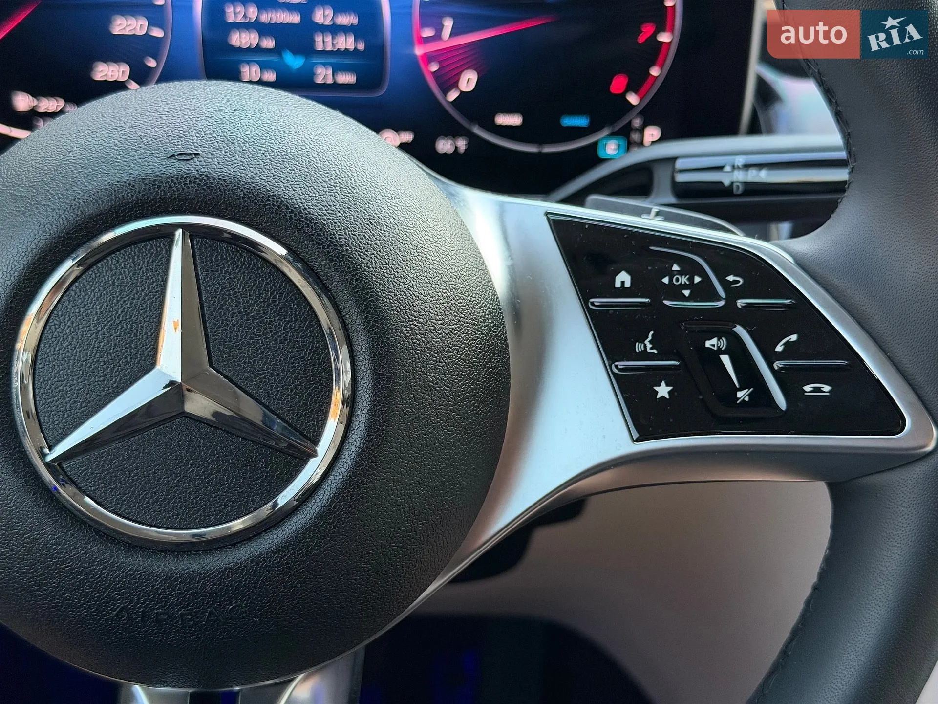 2024 Mercedes-Benz GLC - мініатюра 50