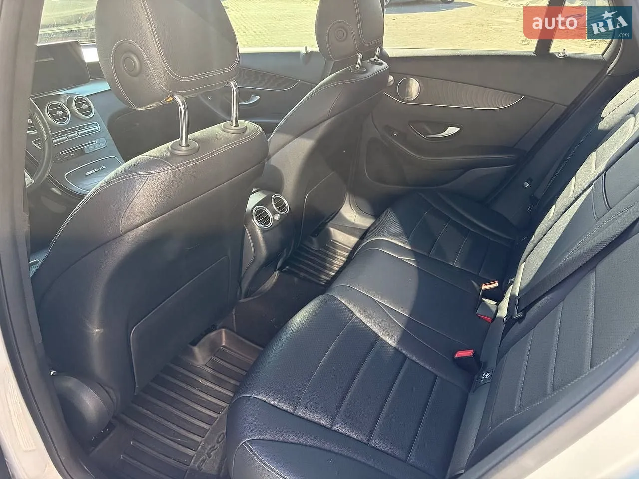 2015 Mercedes-Benz GLC - мініатюра 13
