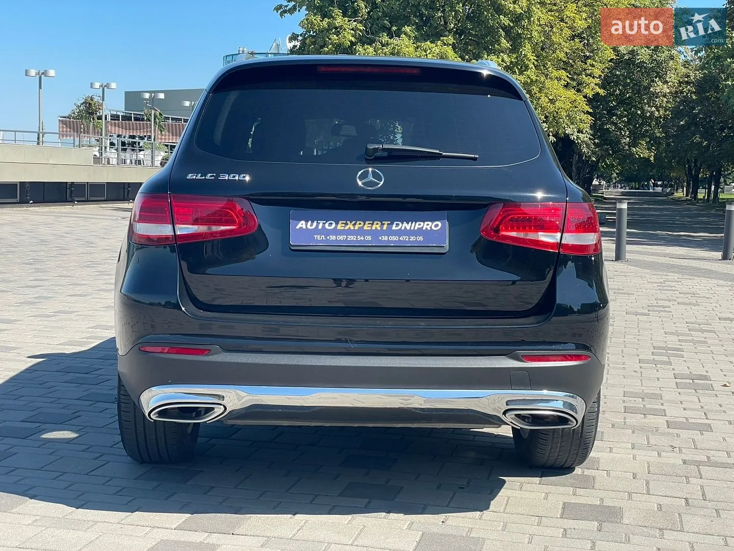 2017 Mercedes-Benz GLC - мініатюра 16