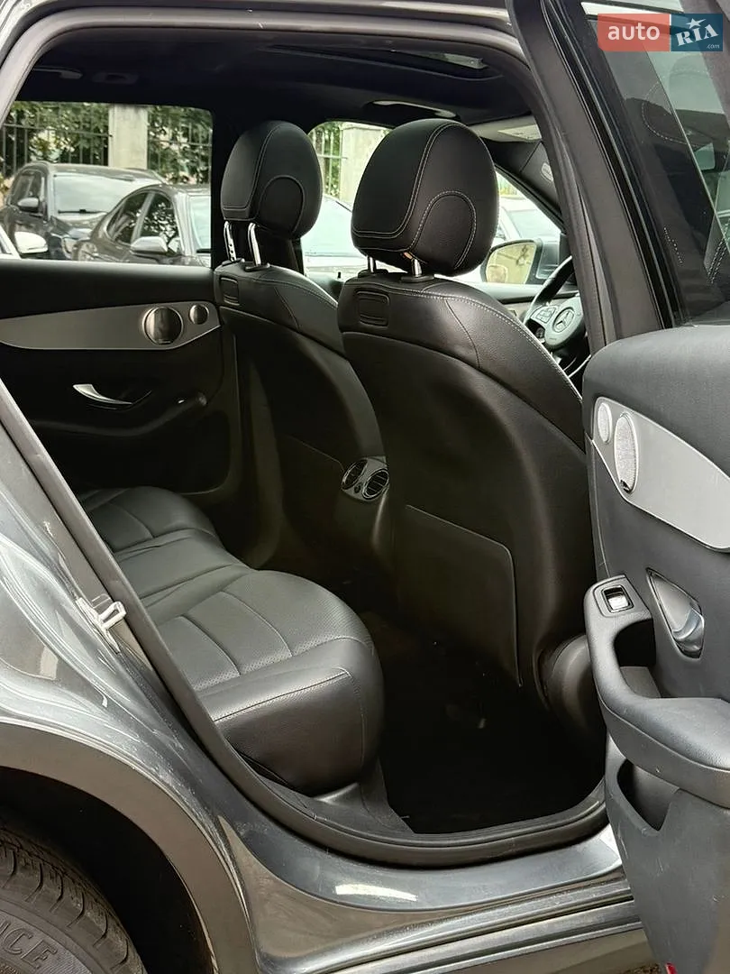 2018 Mercedes-Benz GLC - мініатюра 33