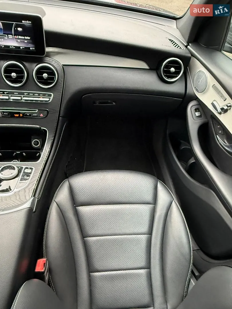 2018 Mercedes-Benz GLC - мініатюра 41