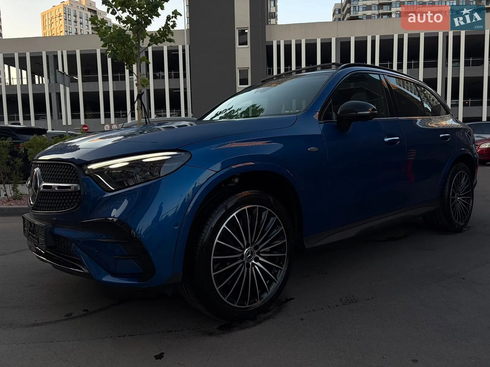 2025 Mercedes-Benz GLC - мініатюра 78