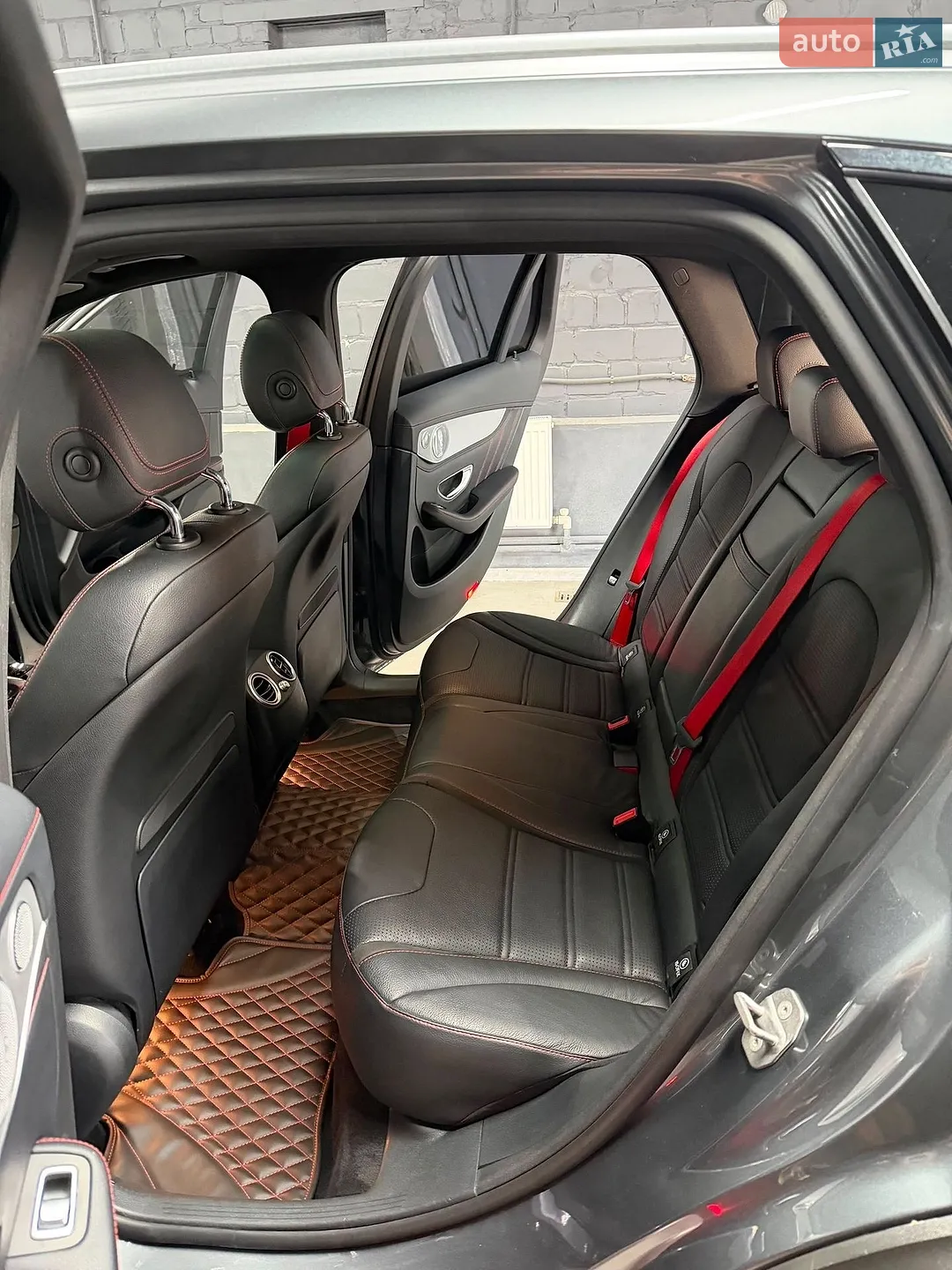 2017 Mercedes-Benz GLC - мініатюра 14