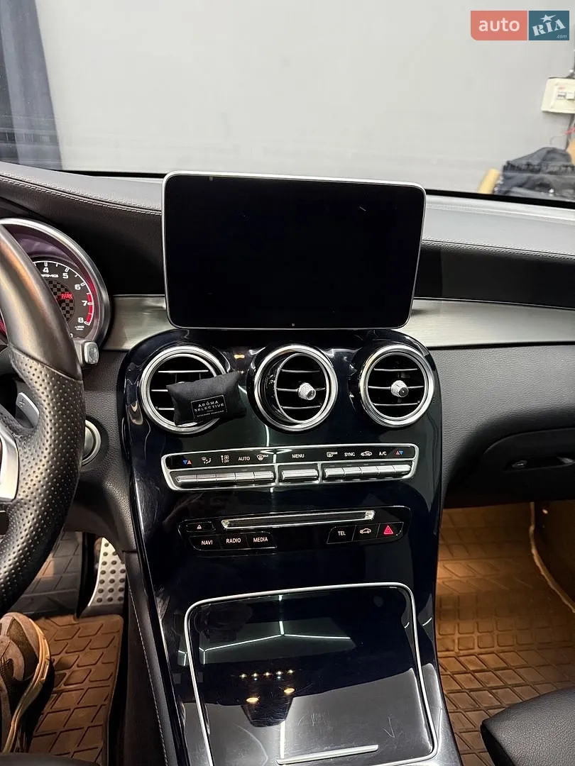 2016 Mercedes-Benz GLC - мініатюра 16