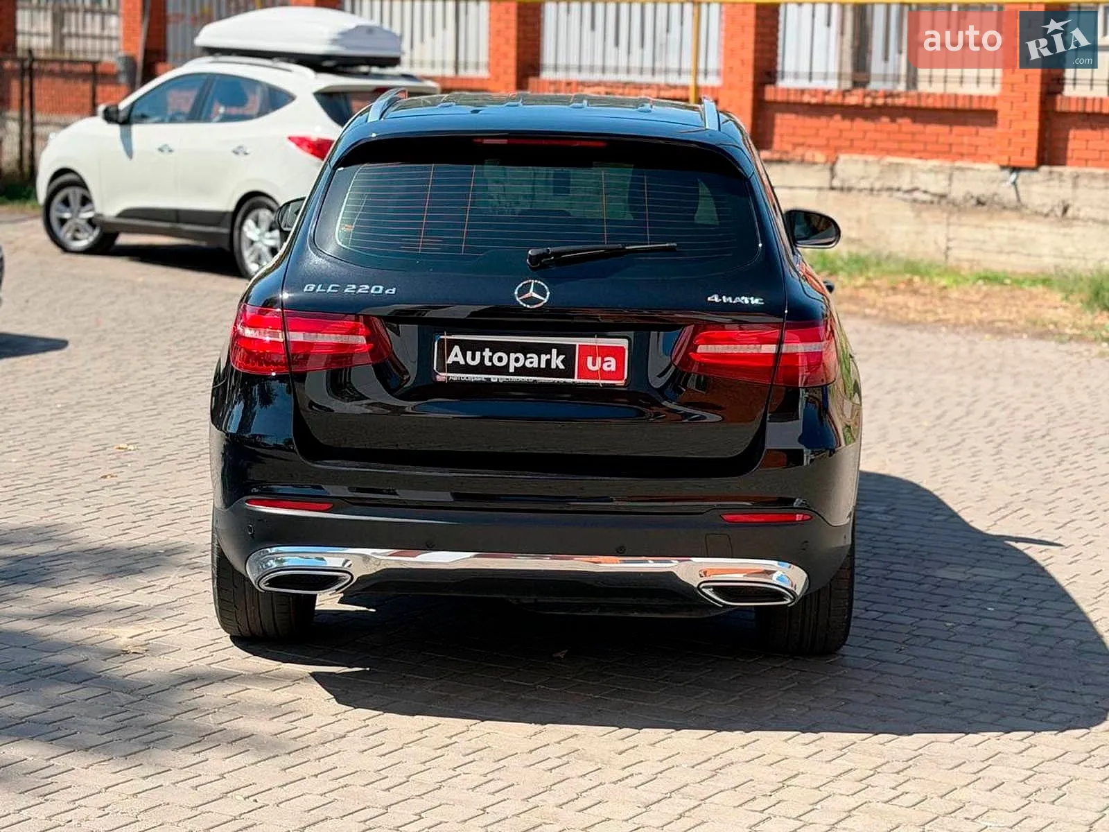 2016 Mercedes-Benz GLC - мініатюра 9