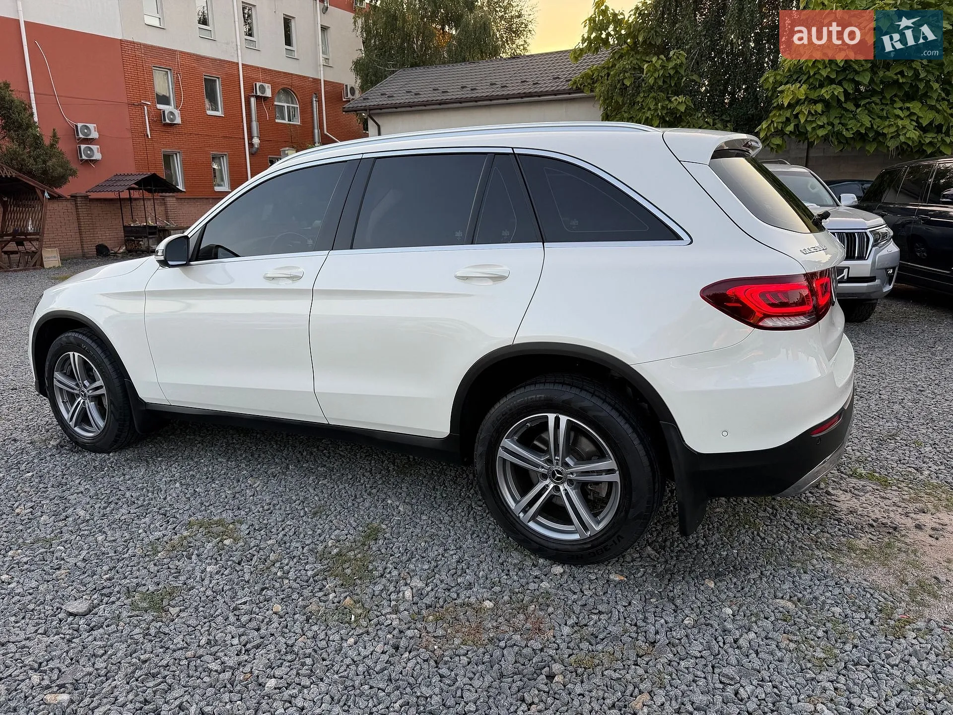 2021 Mercedes-Benz GLC - мініатюра 19