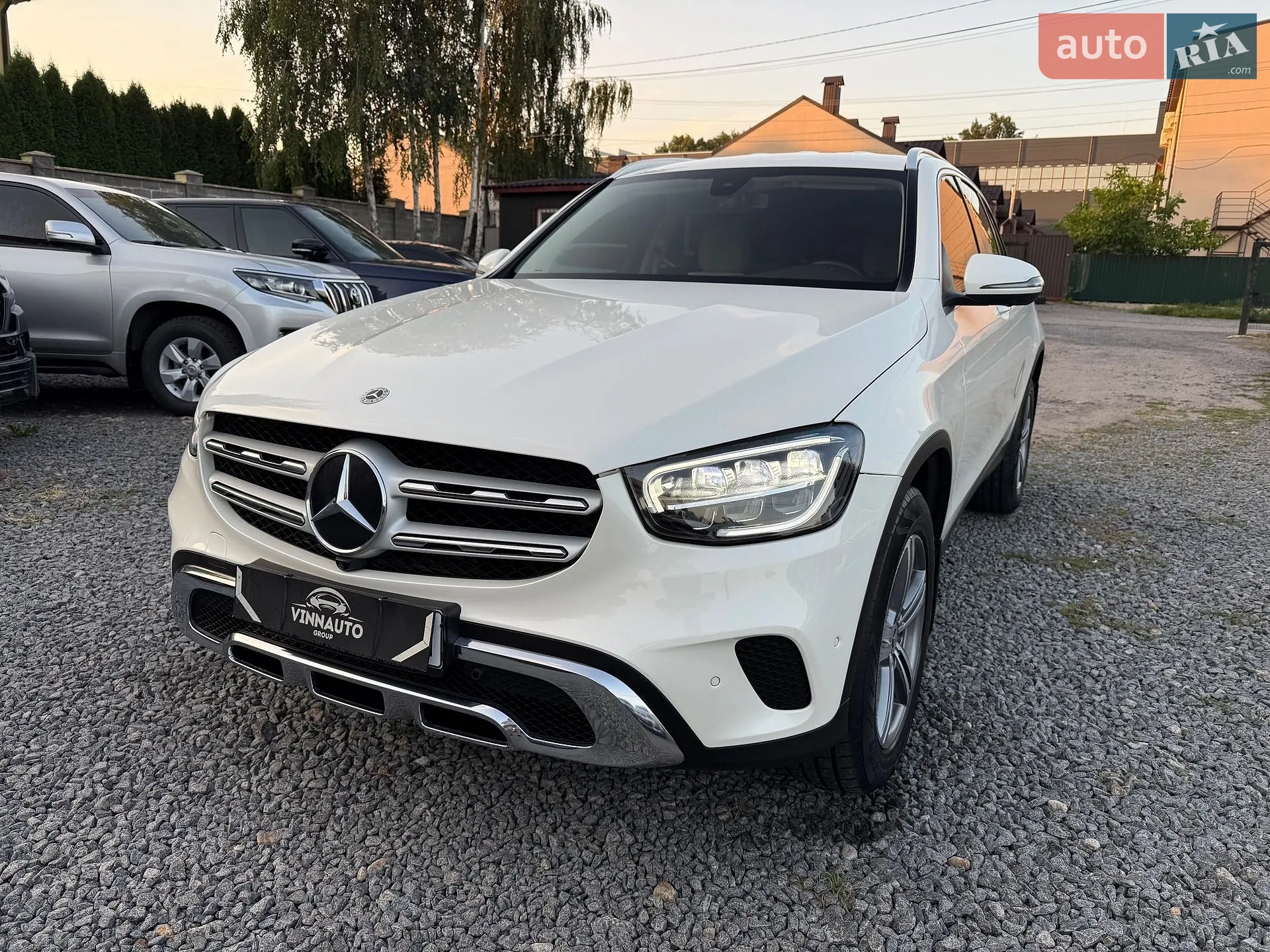 2021 Mercedes-Benz GLC - мініатюра 23