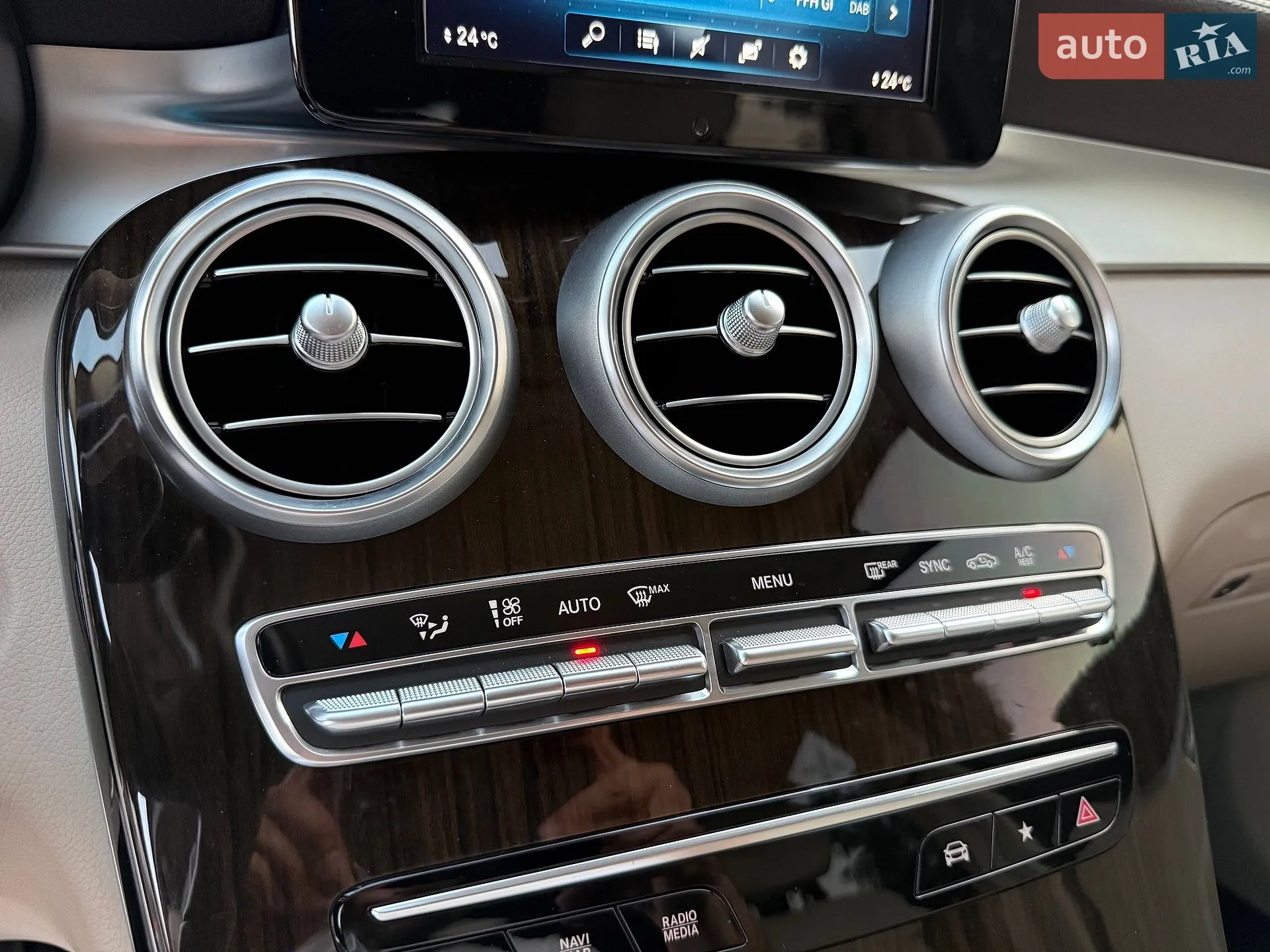2021 Mercedes-Benz GLC - мініатюра 84