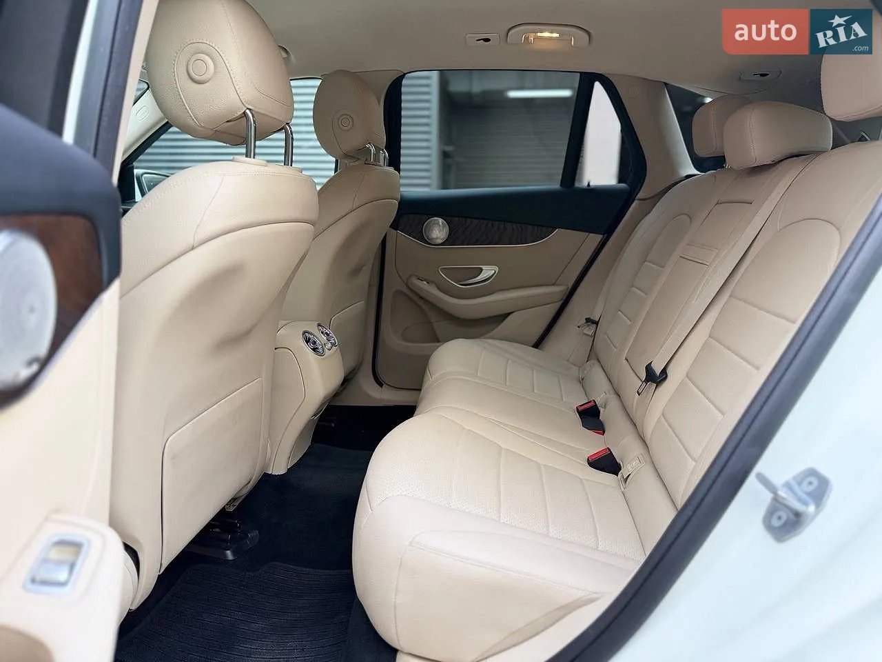2019 Mercedes-Benz GLC - мініатюра 14