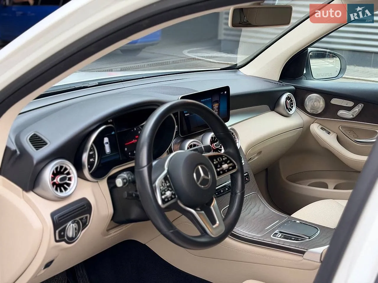 2019 Mercedes-Benz GLC - мініатюра 12