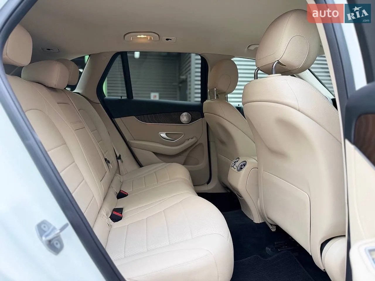 2019 Mercedes-Benz GLC - мініатюра 15