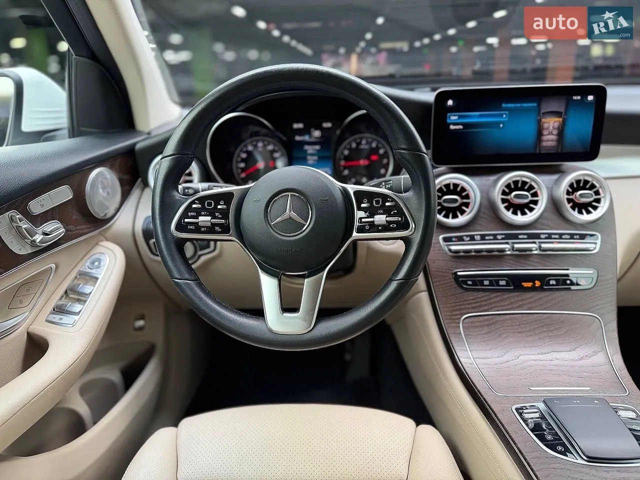 2019 Mercedes-Benz GLC - мініатюра 20
