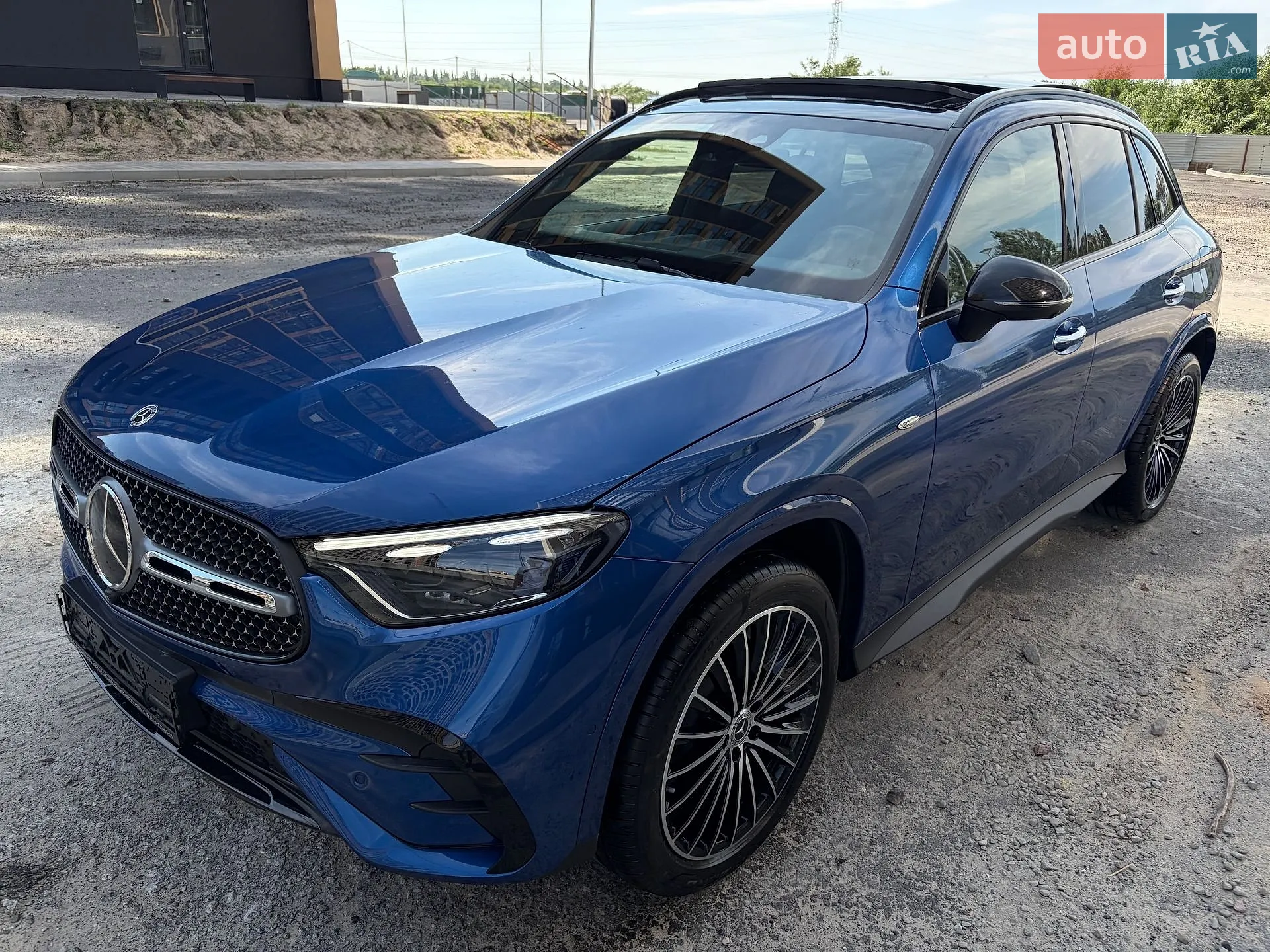 2025 Mercedes-Benz GLC - мініатюра 7