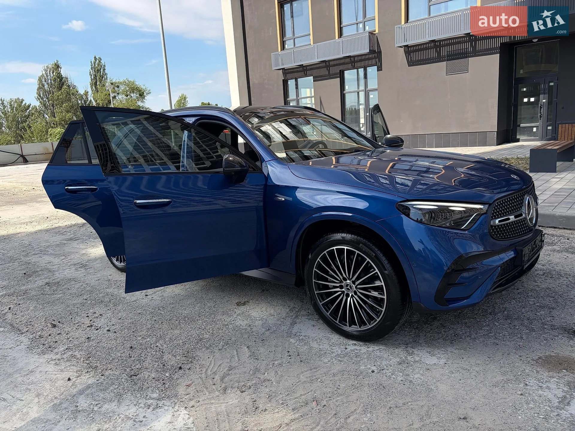 2025 Mercedes-Benz GLC - мініатюра 167
